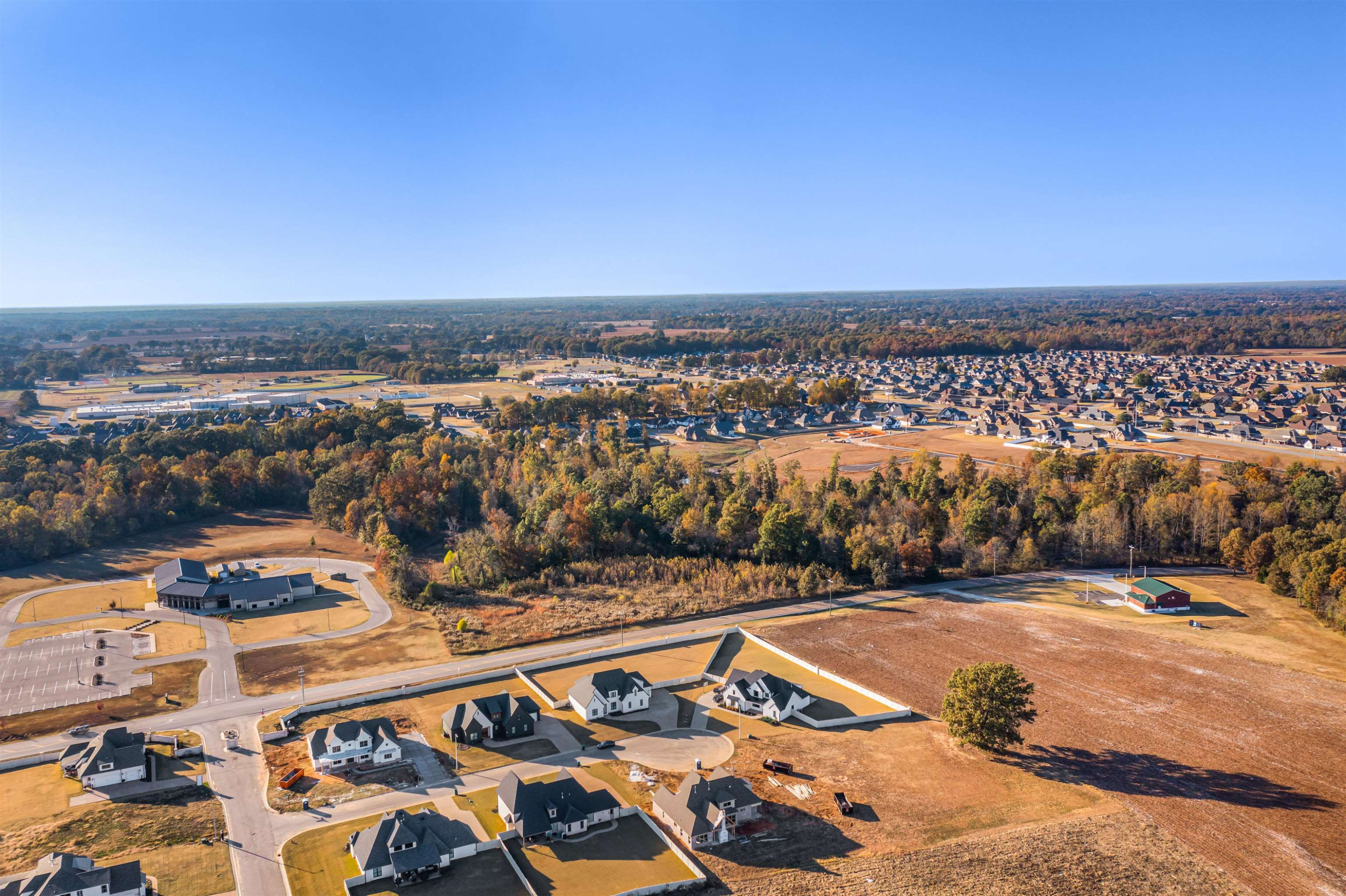 137 Crossbrook Cove