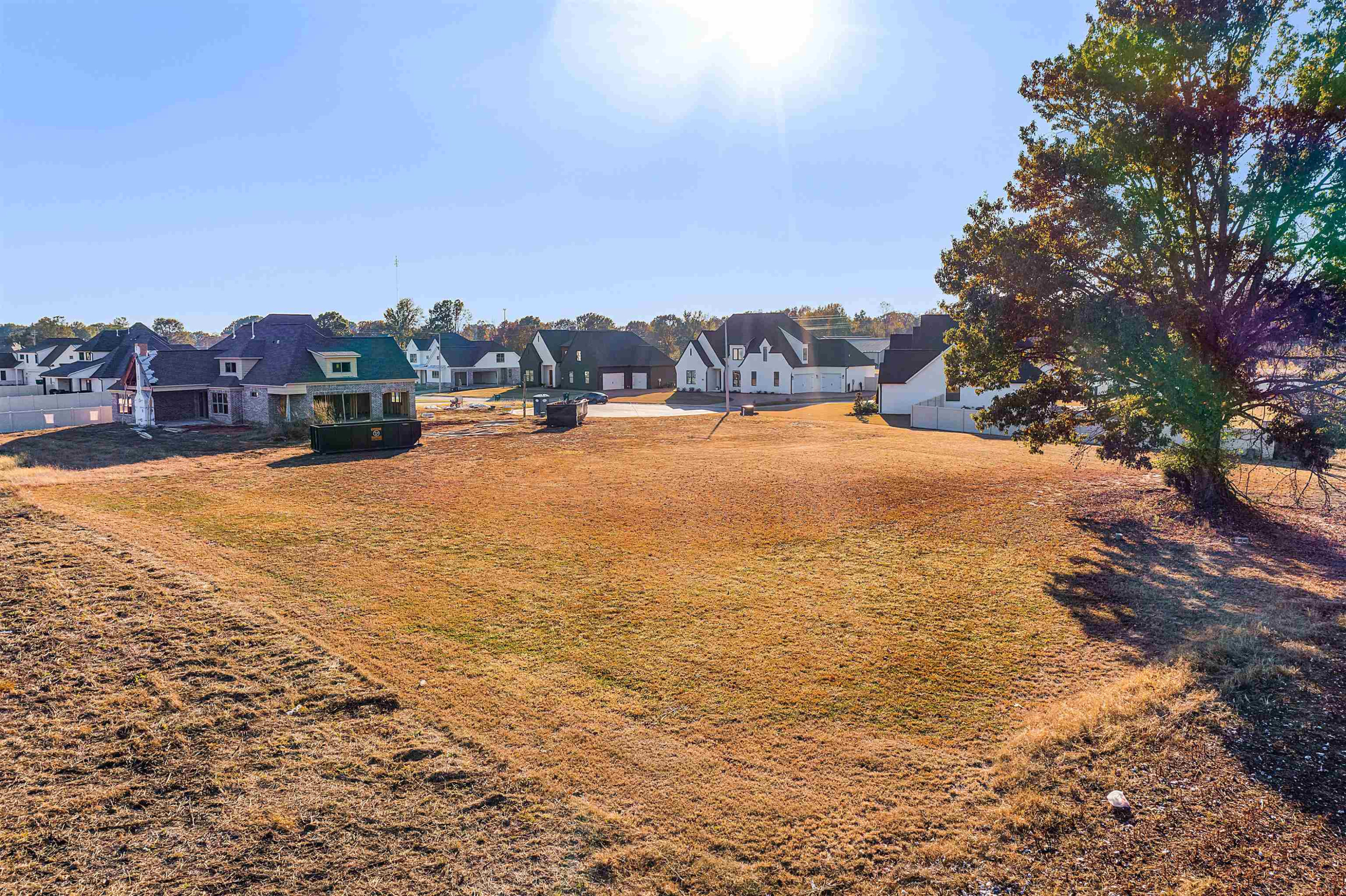 137 Crossbrook Cove