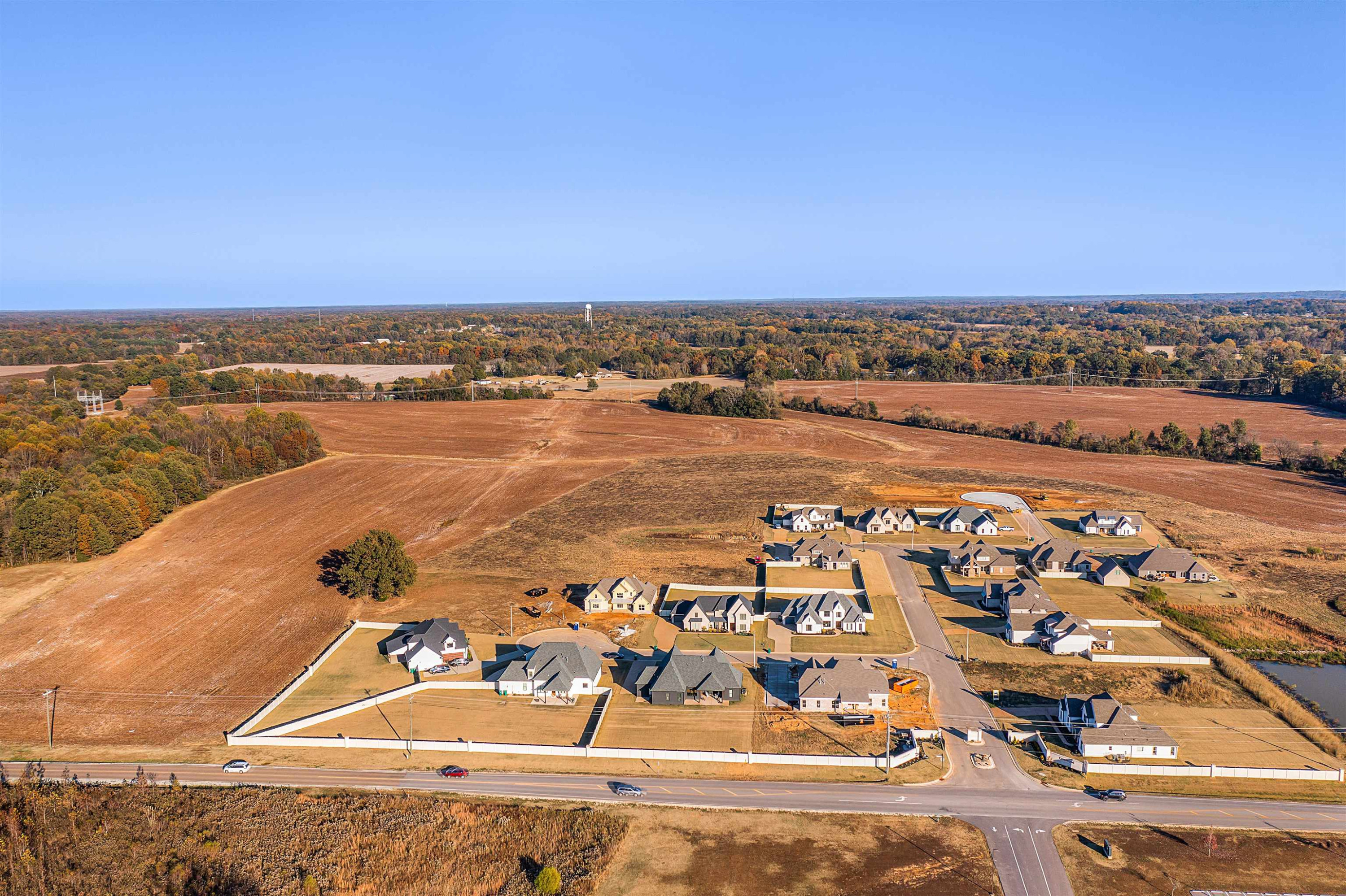 137 Crossbrook Cove