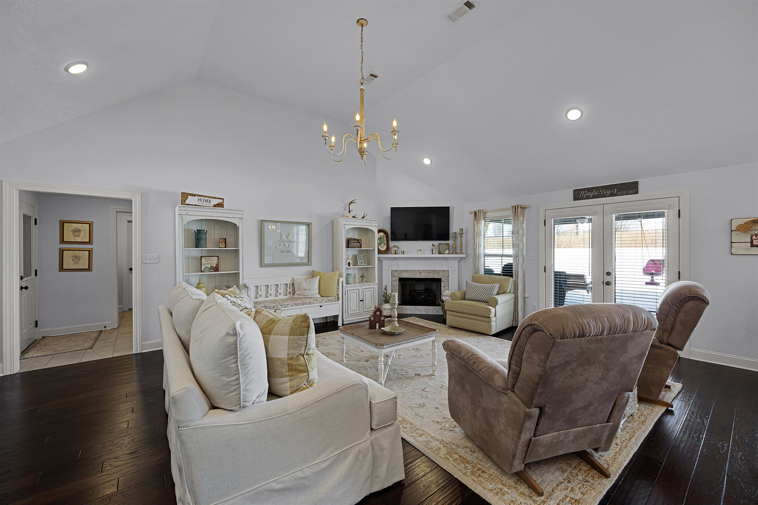 97 Small Oak Drive