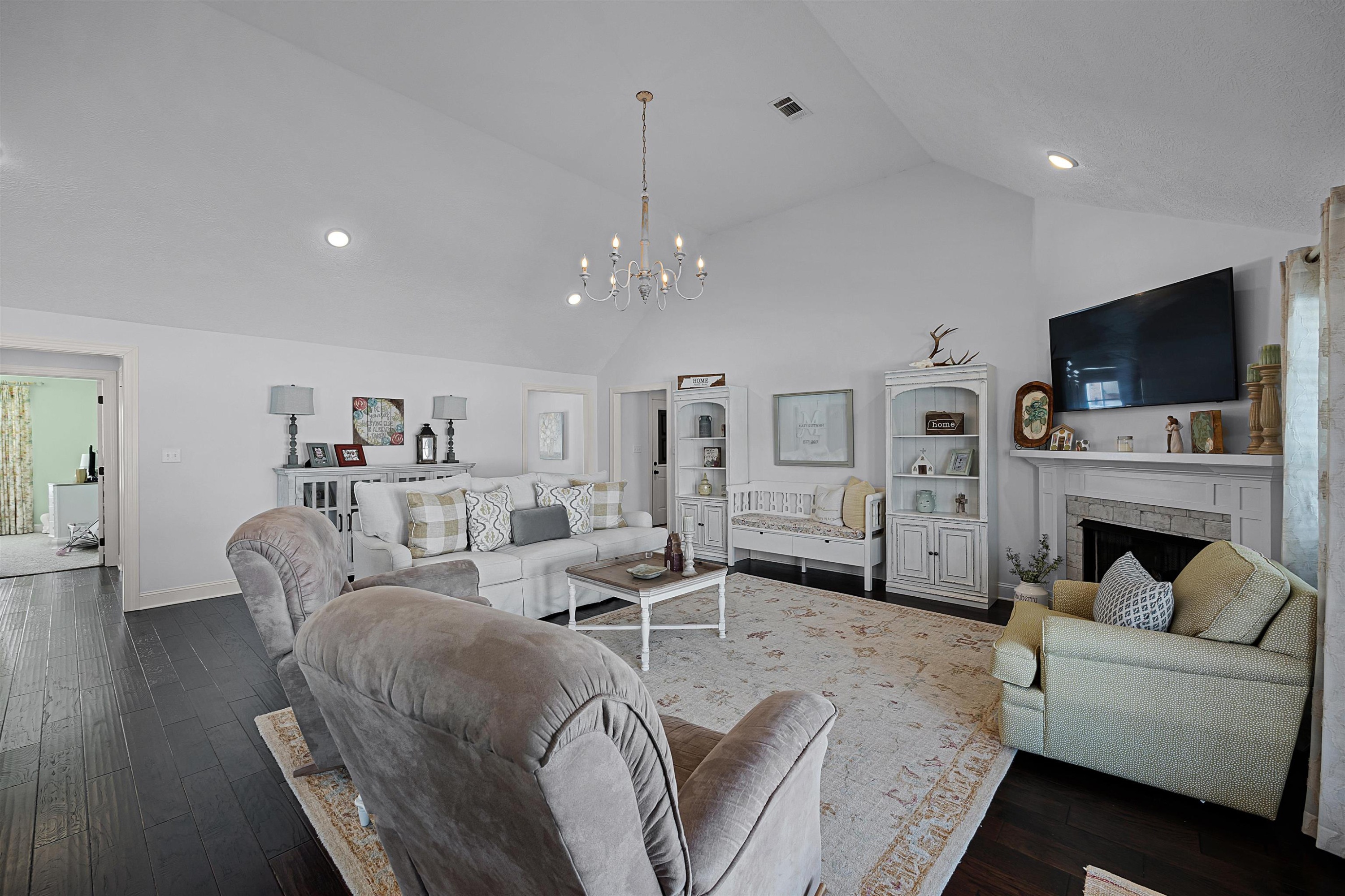 97 Small Oak Drive