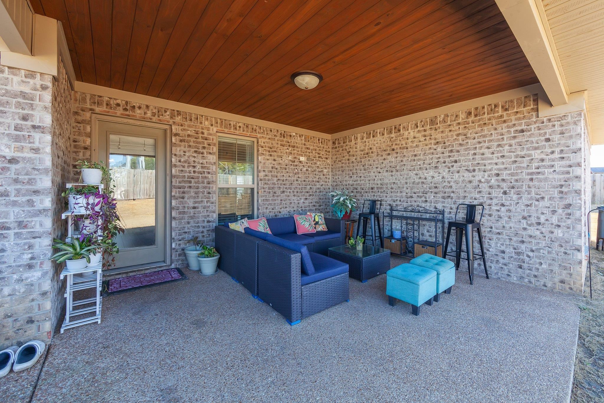 71 Hemingway Cove