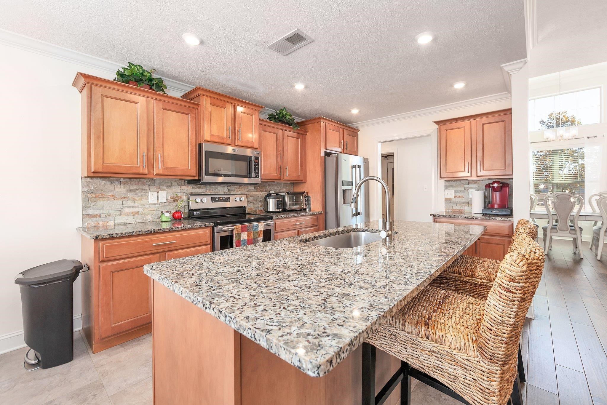 71 Hemingway Cove