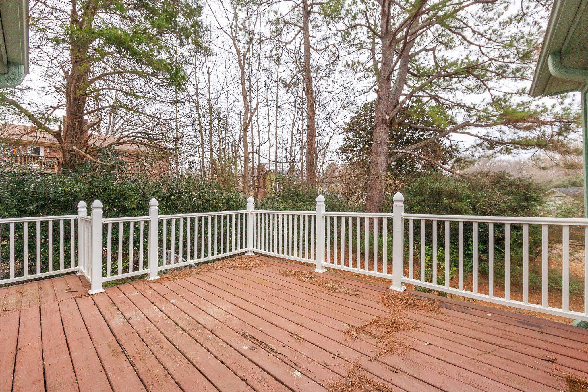 216 Hermitage Place