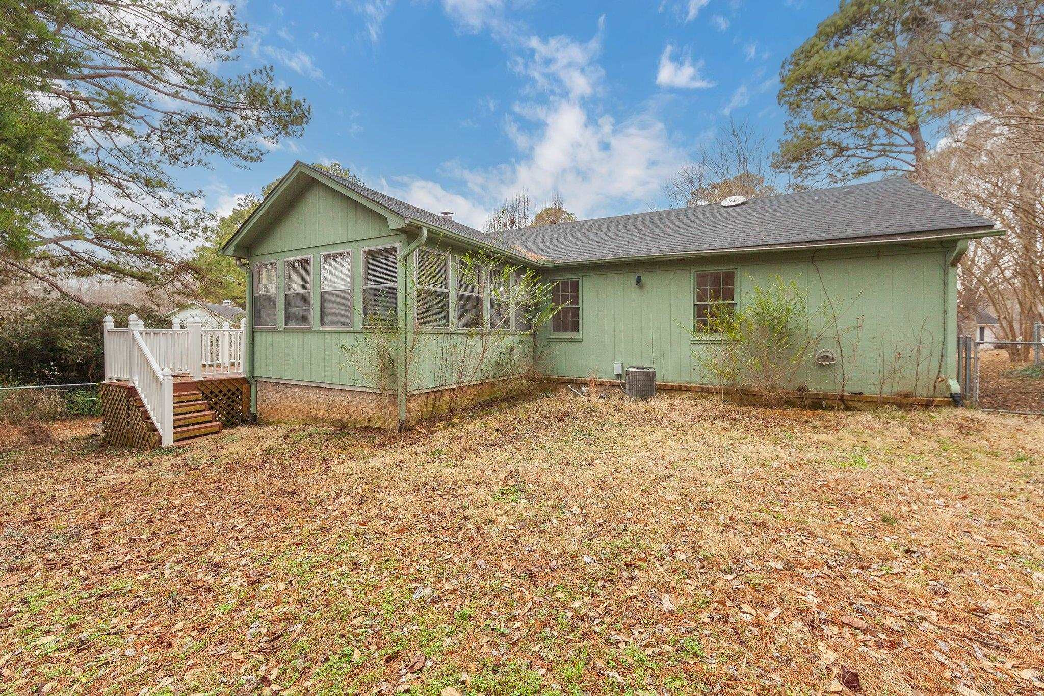 216 Hermitage Place