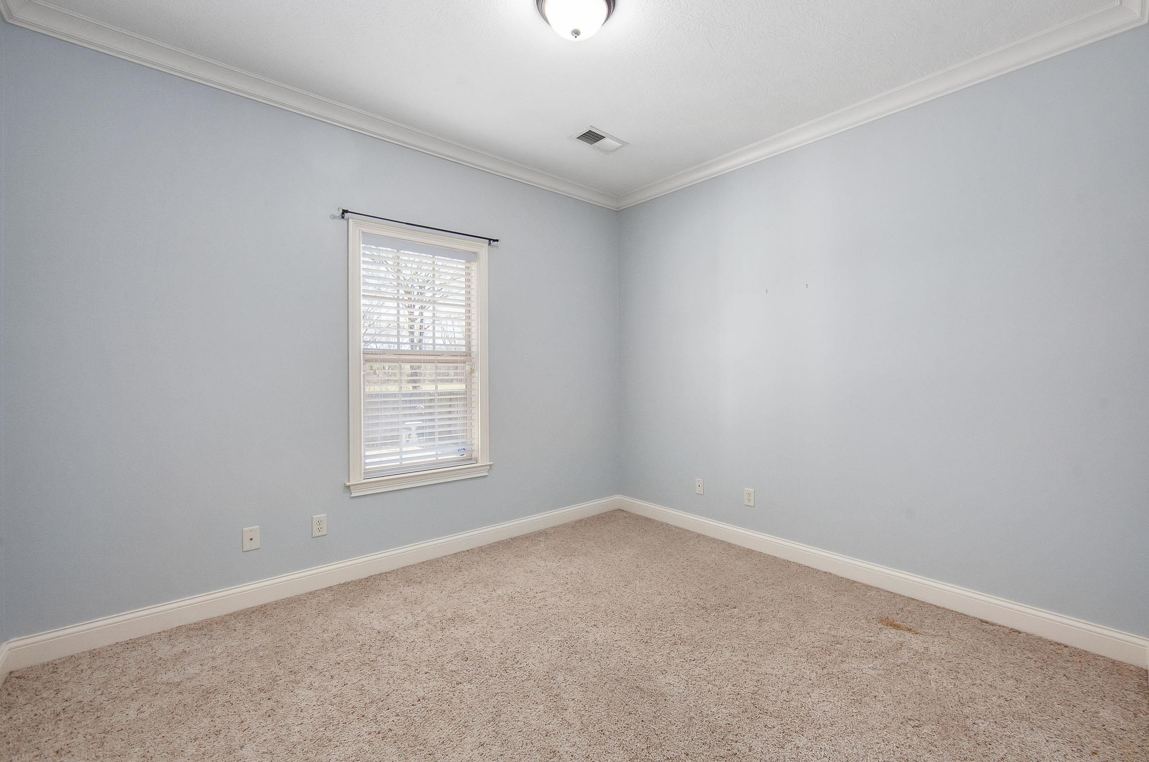 40 Woodshire Cove