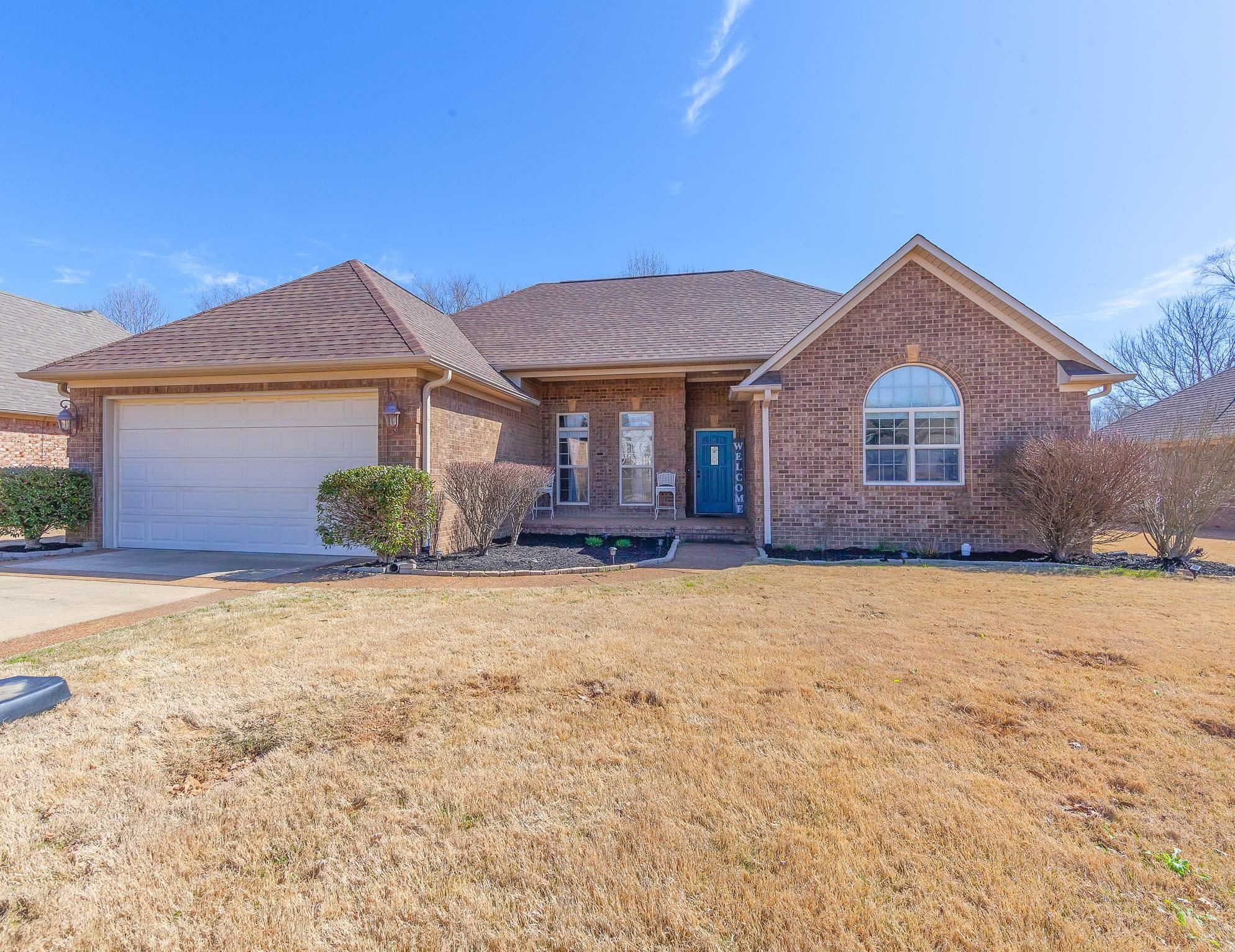 40 Woodshire Cove