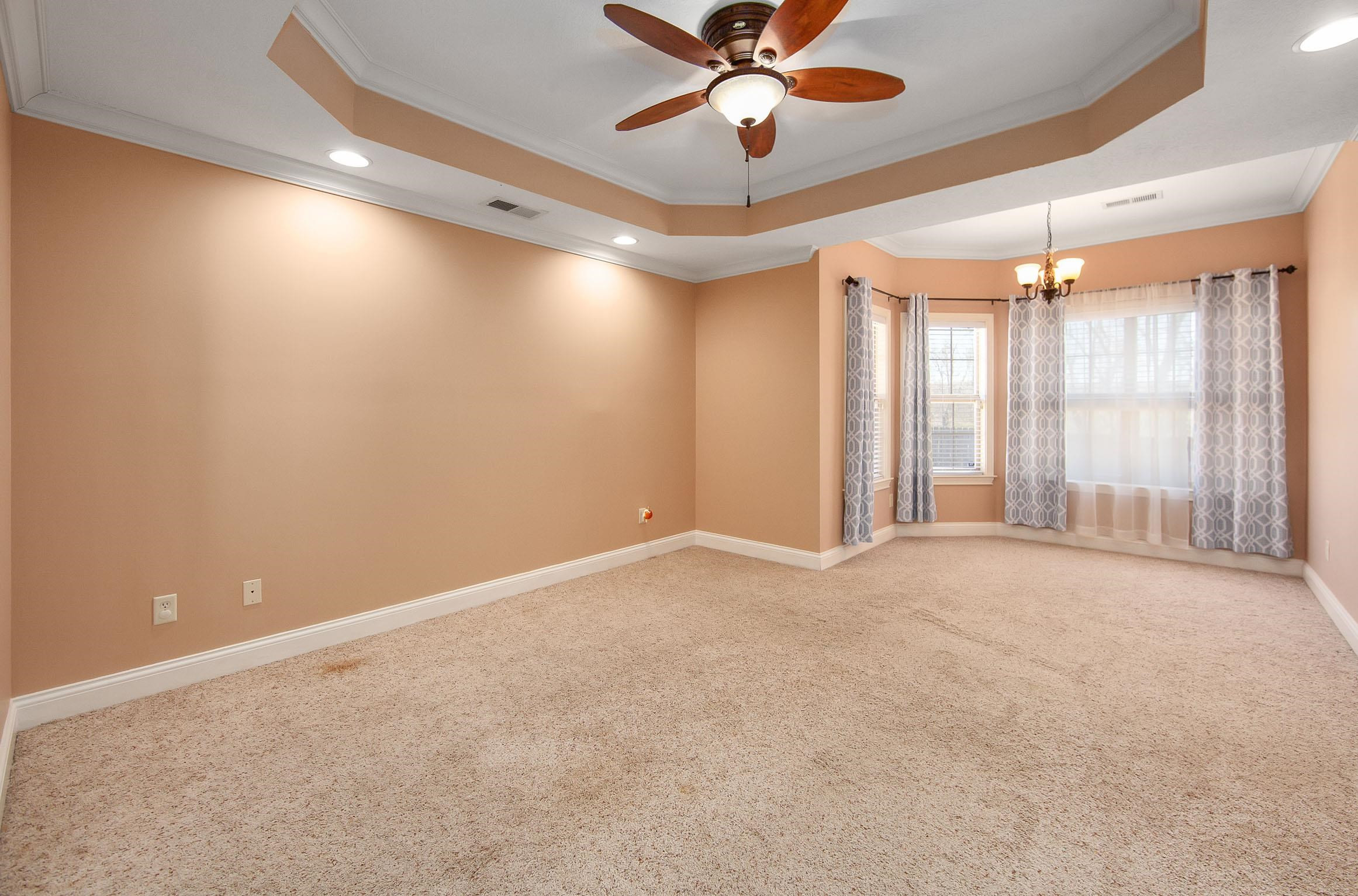 40 Woodshire Cove