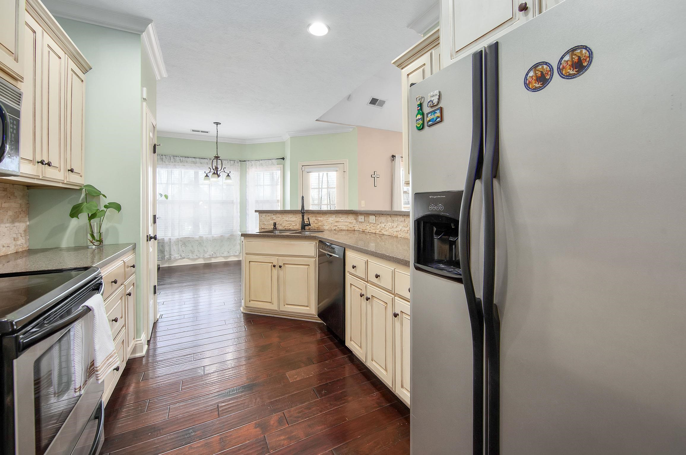 40 Woodshire Cove