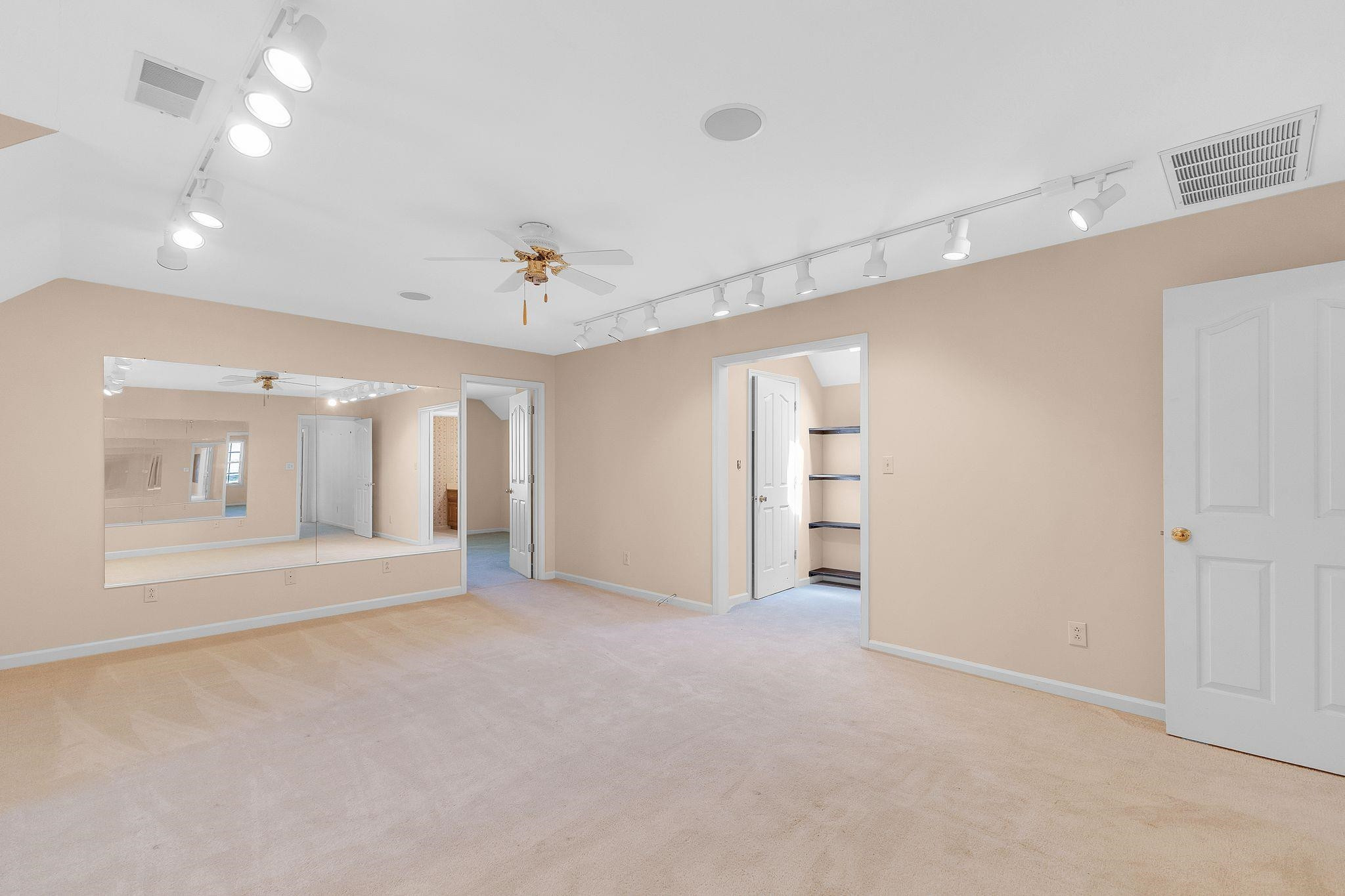 58 Windemere Cir