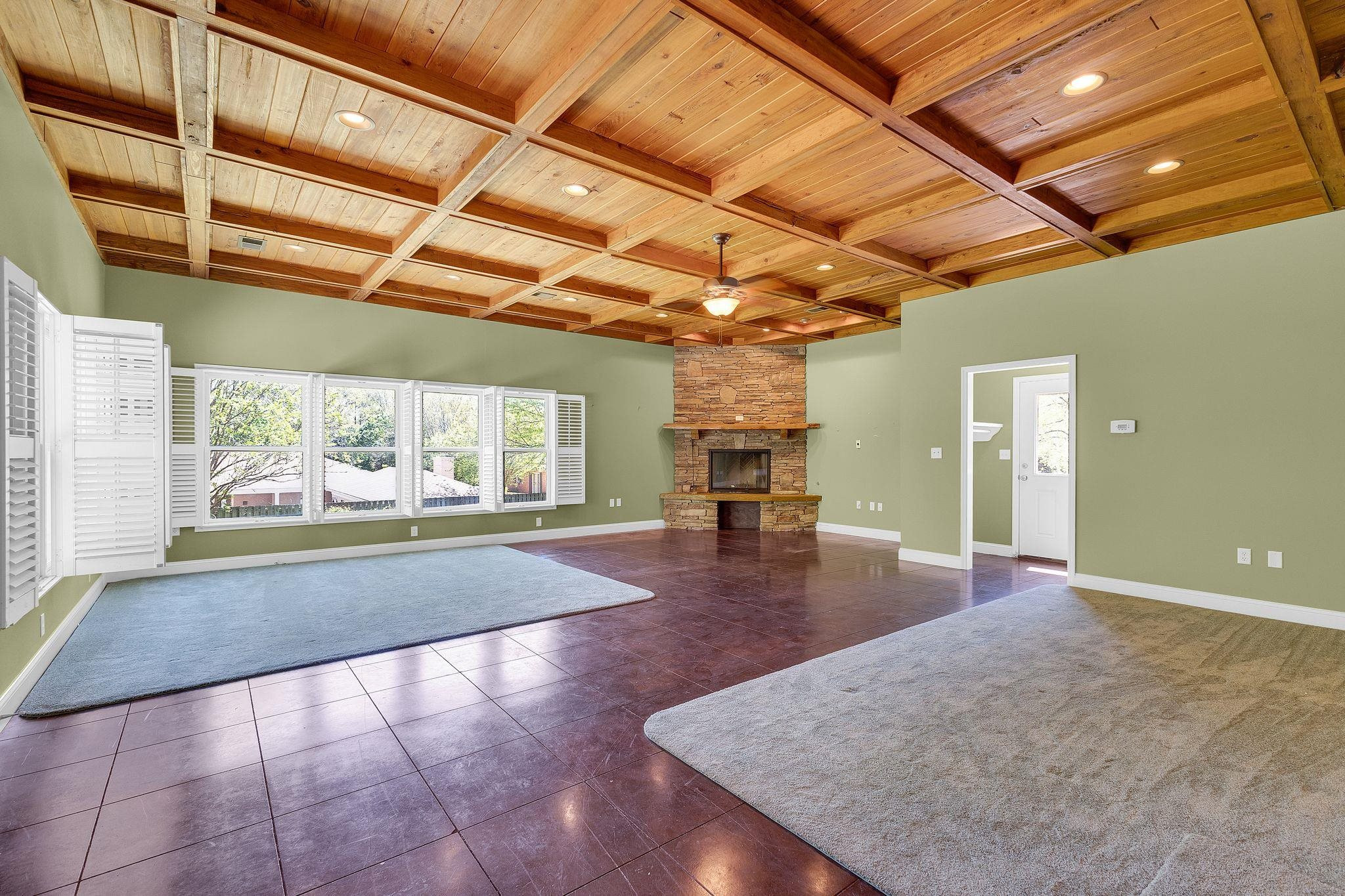 58 Windemere Cir