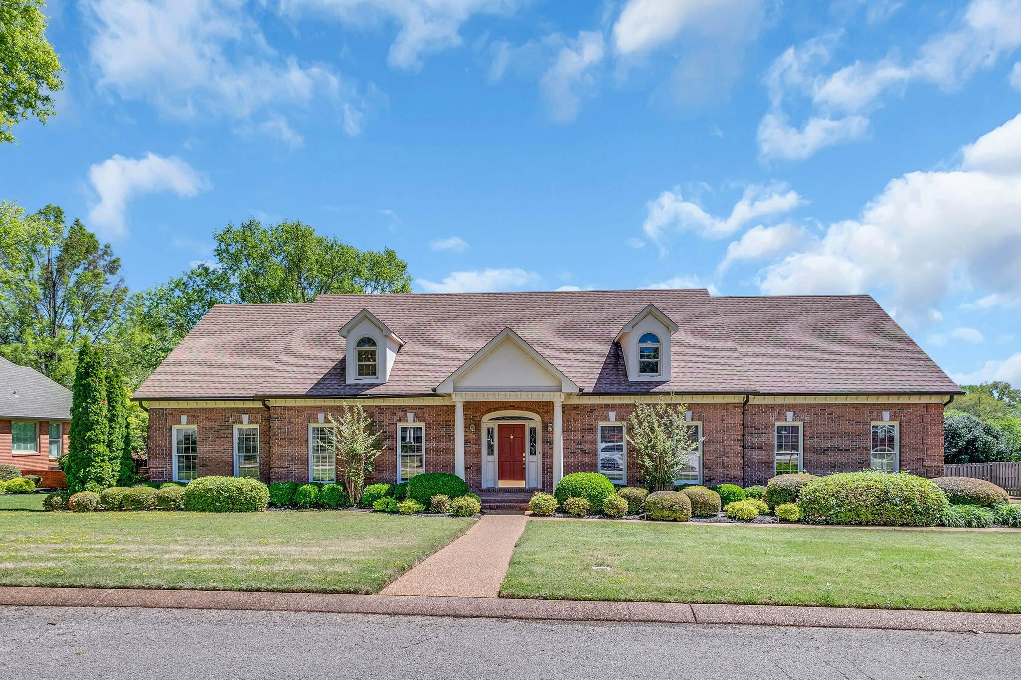 58 Windemere Cir