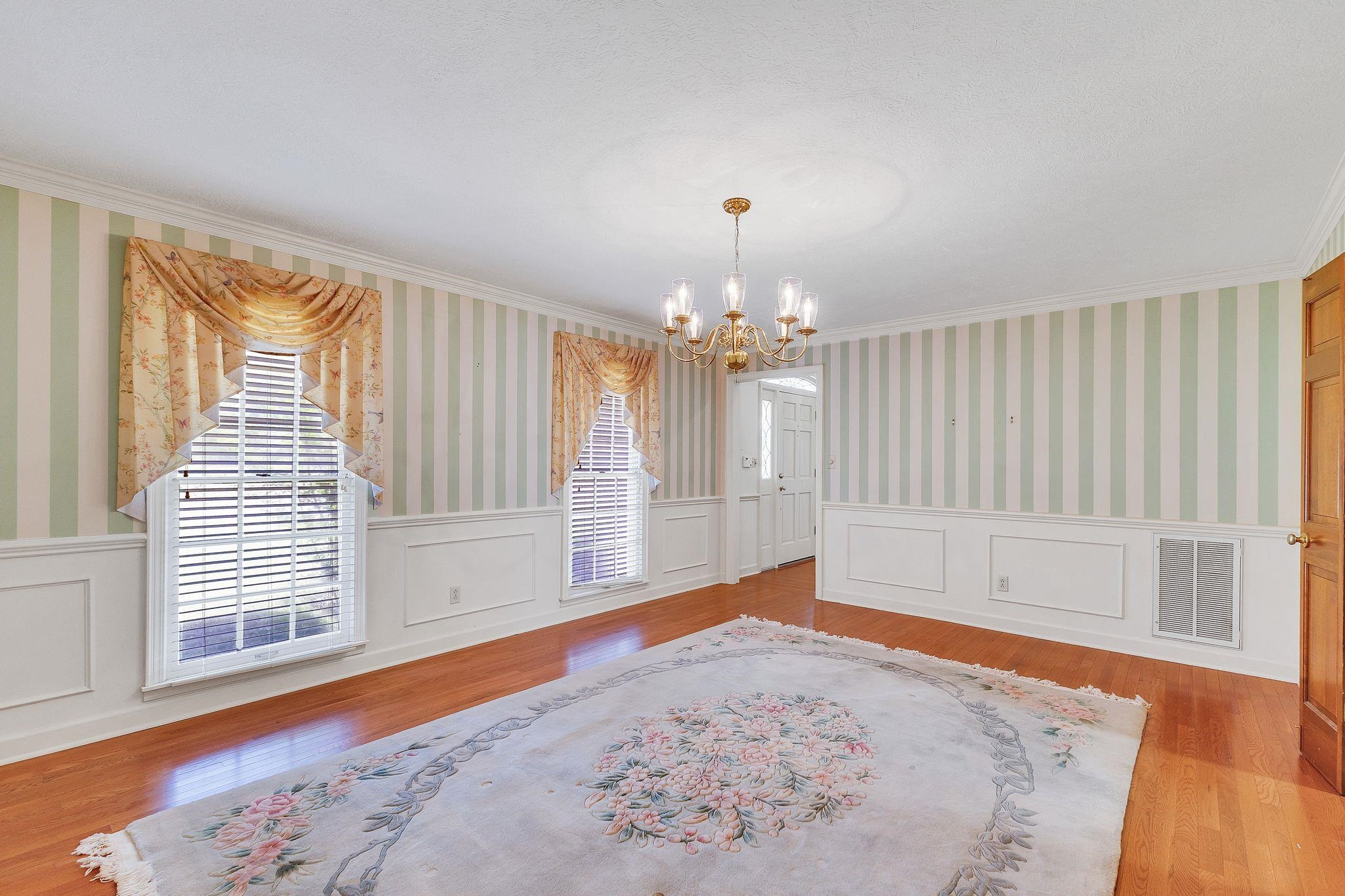 58 Windemere Cir