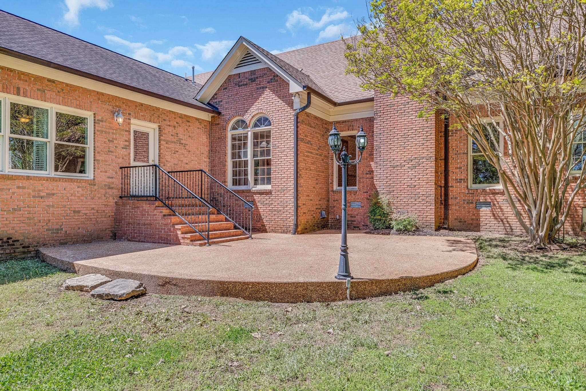 58 Windemere Cir