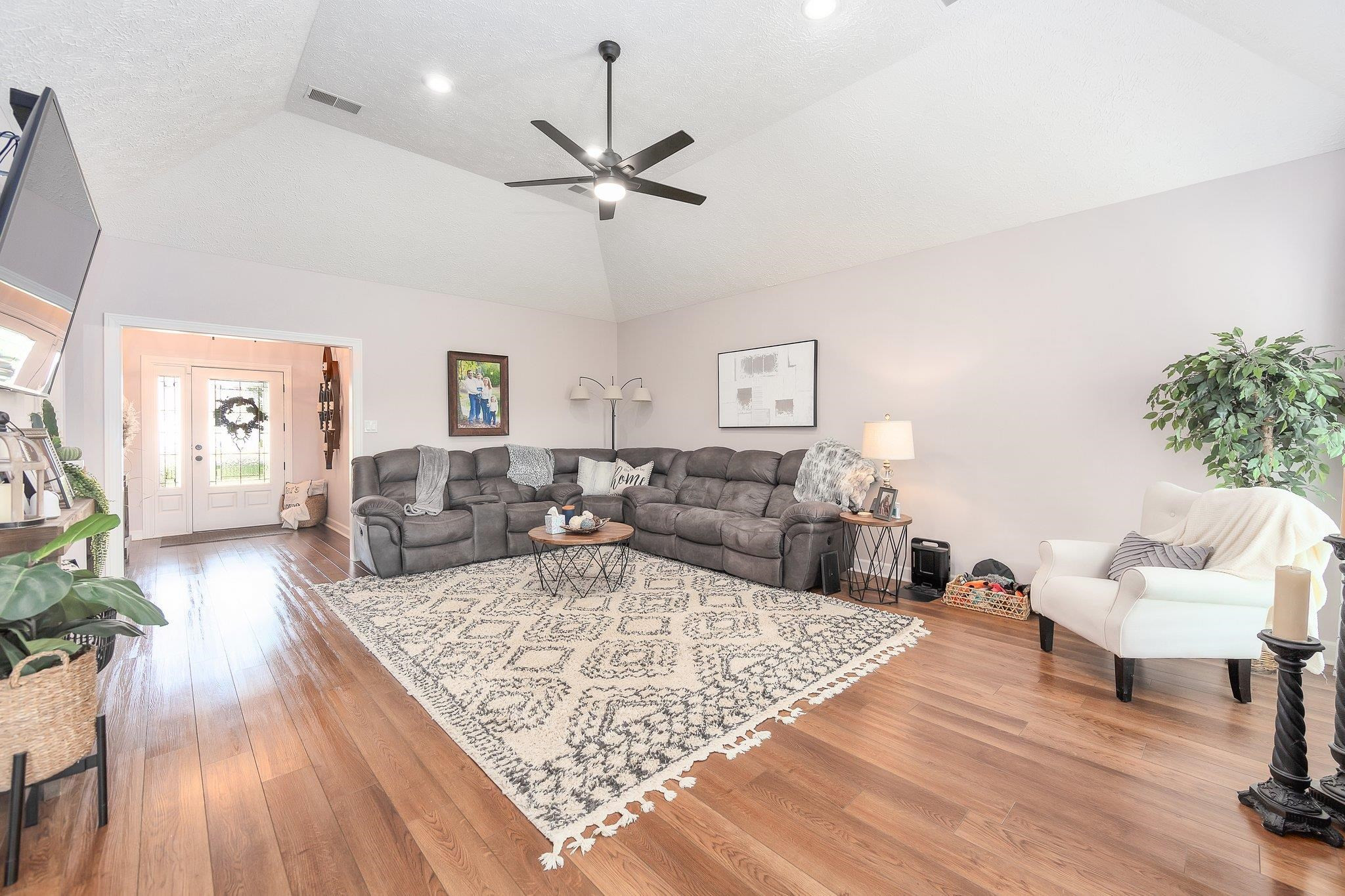 220 Chapel Creek Drive