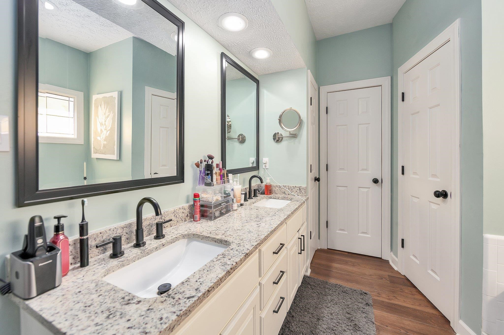 220 Chapel Creek Drive