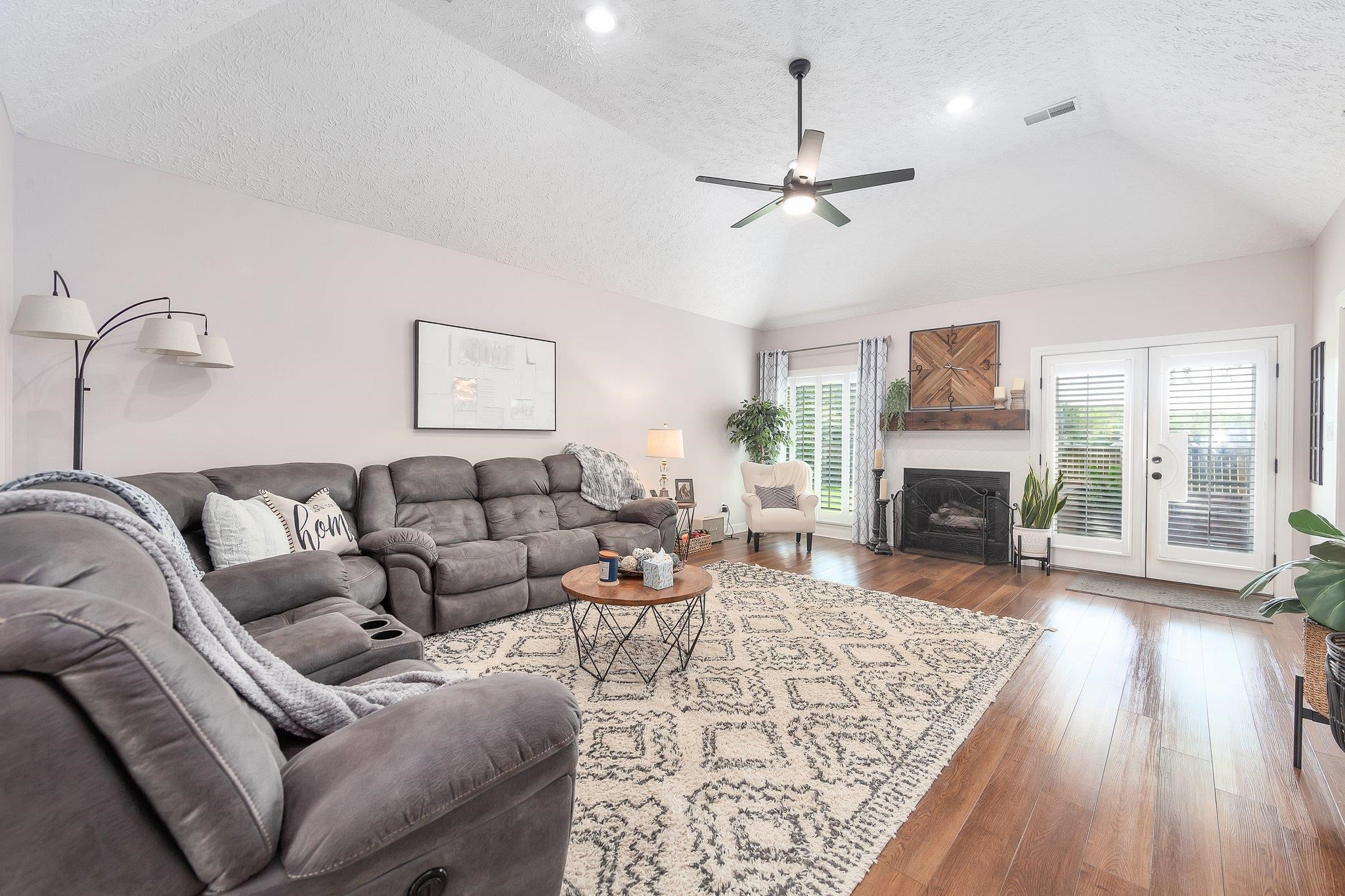 220 Chapel Creek Drive