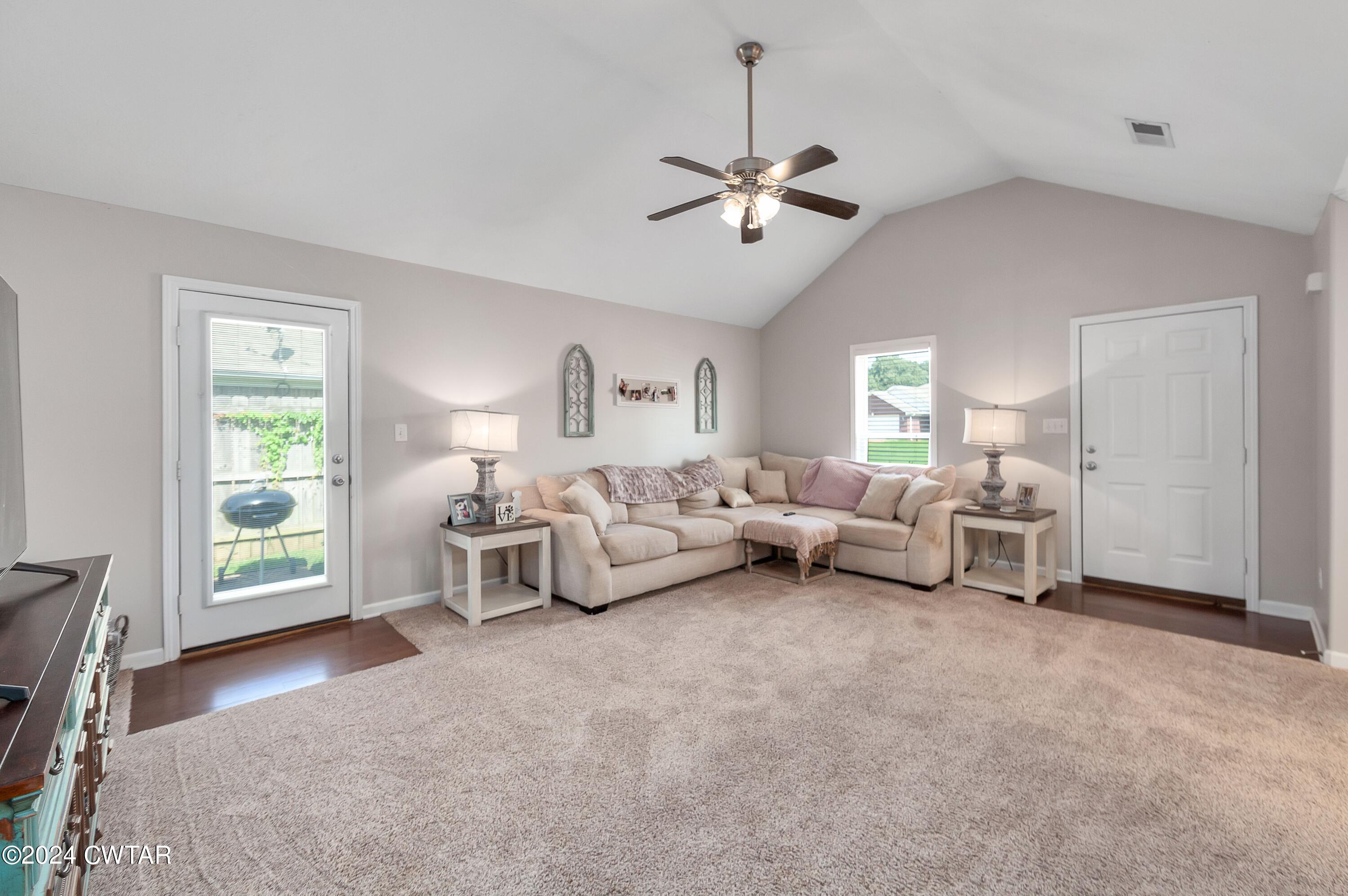 128 Liverpool Cove