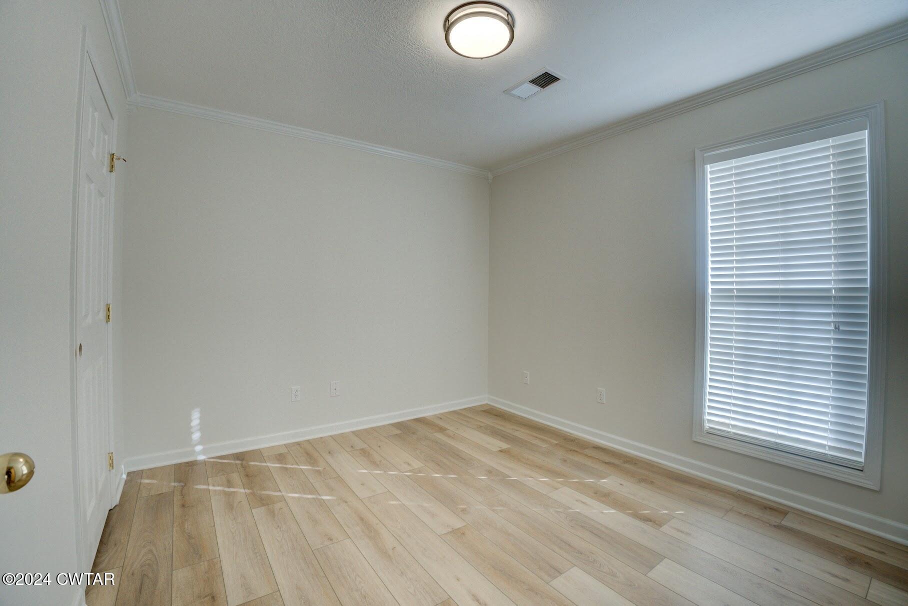 27 Chancellor Place