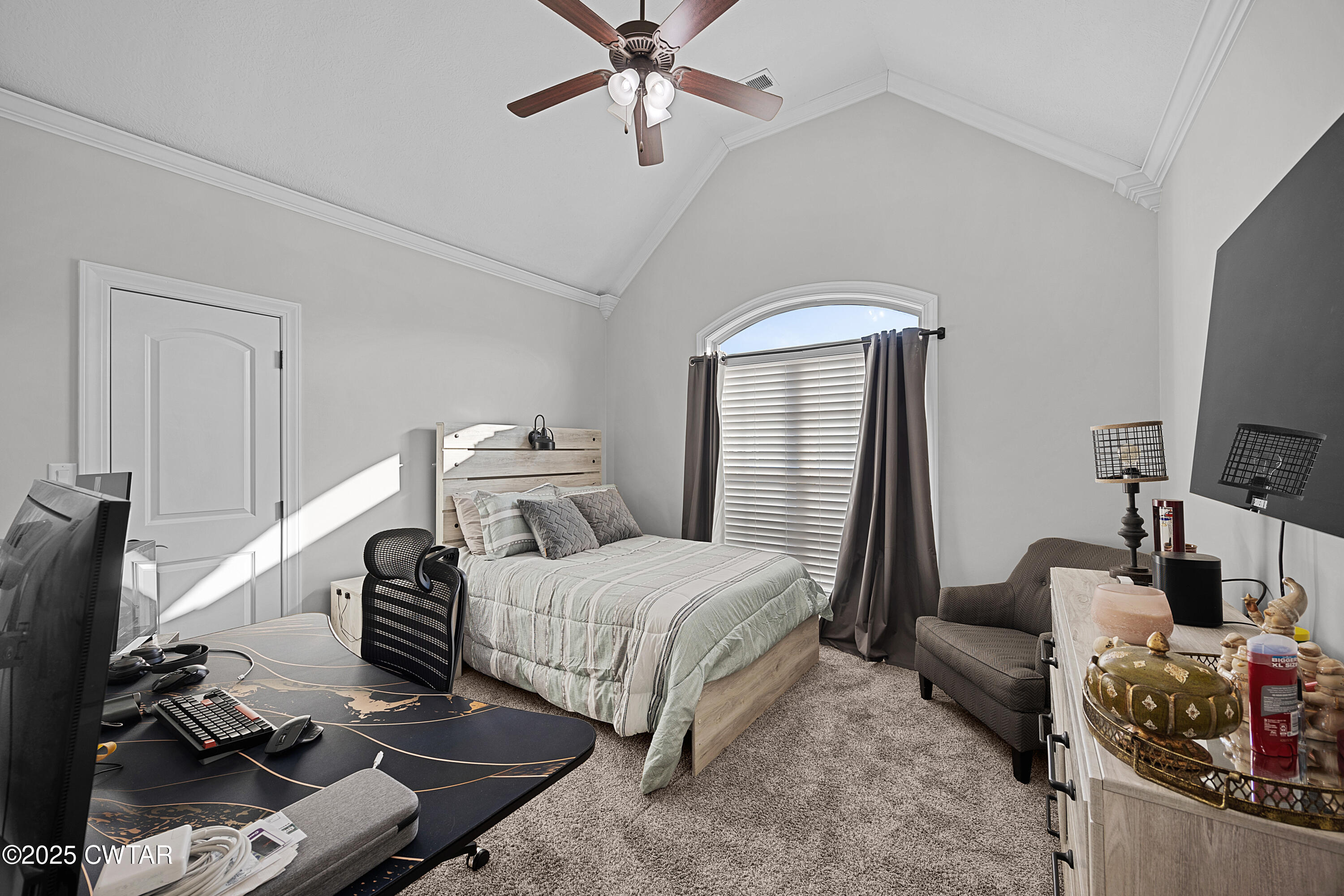 11 Whitebark Cove