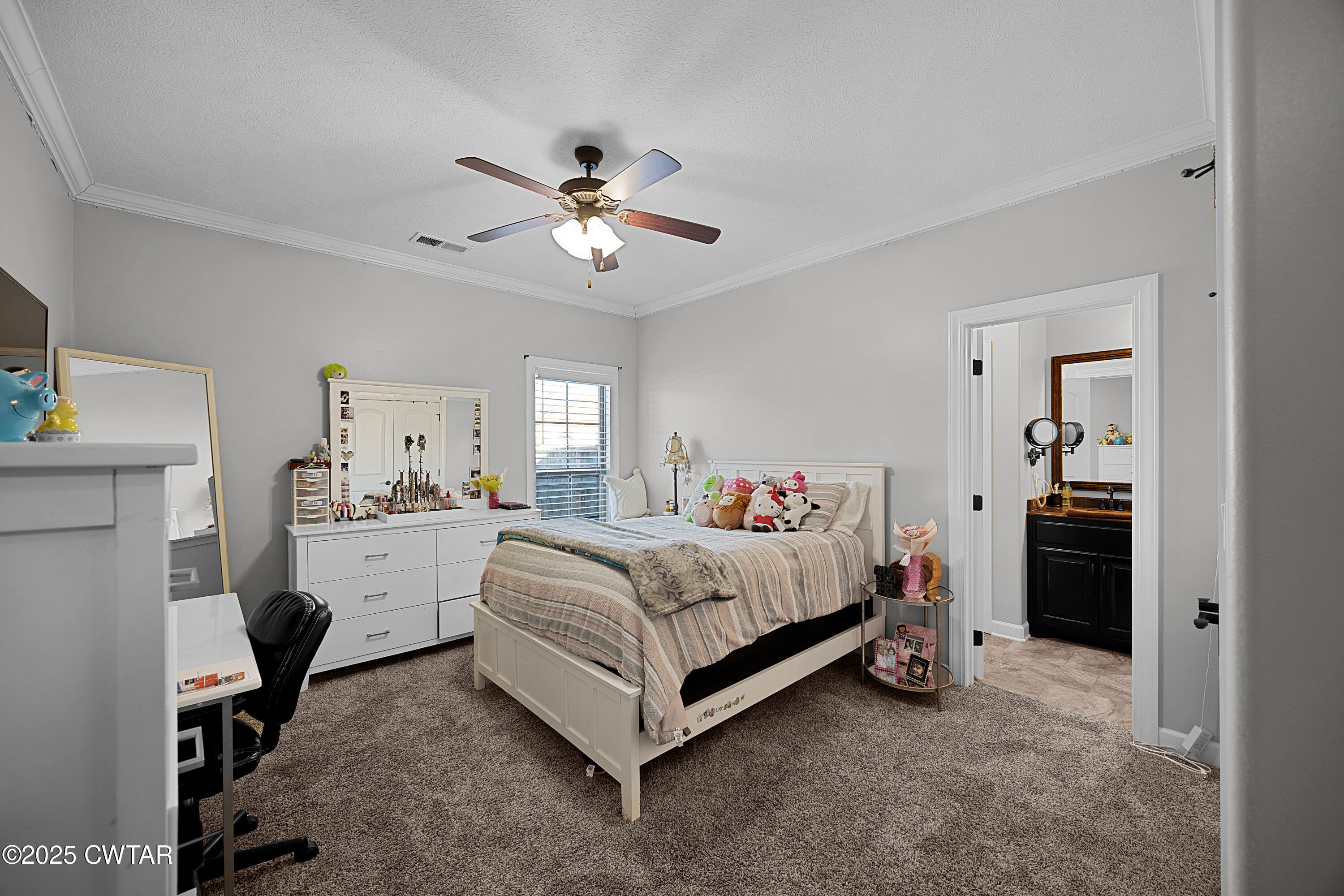 11 Whitebark Cove