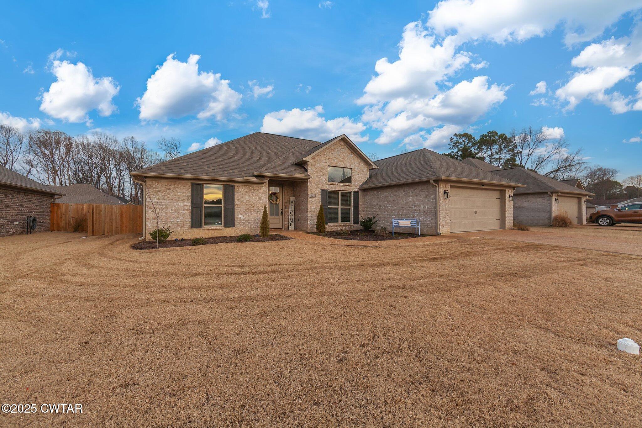 12 Bear Trace Drive