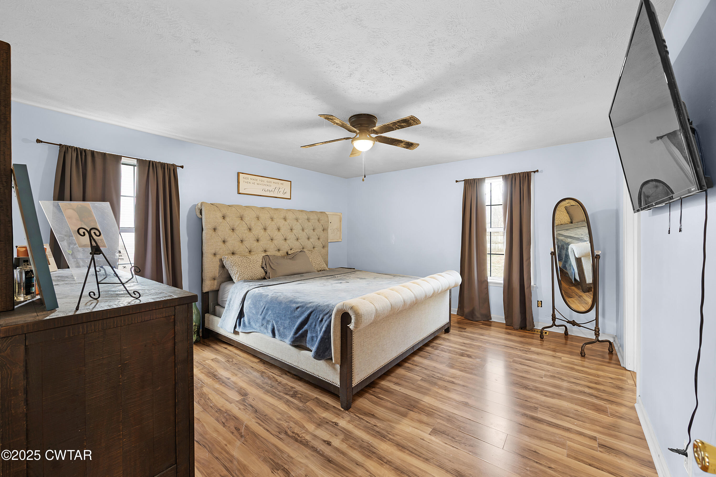 233 Buttonwood Drive