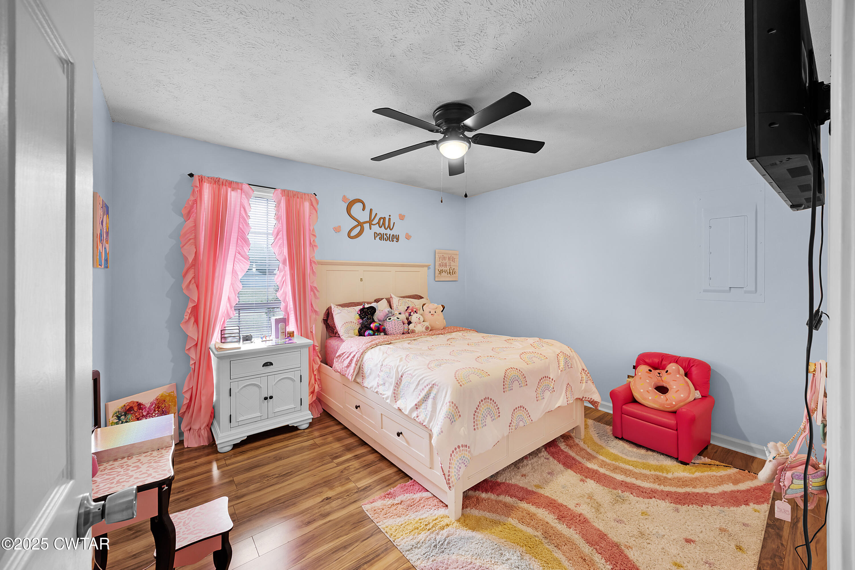 233 Buttonwood Drive