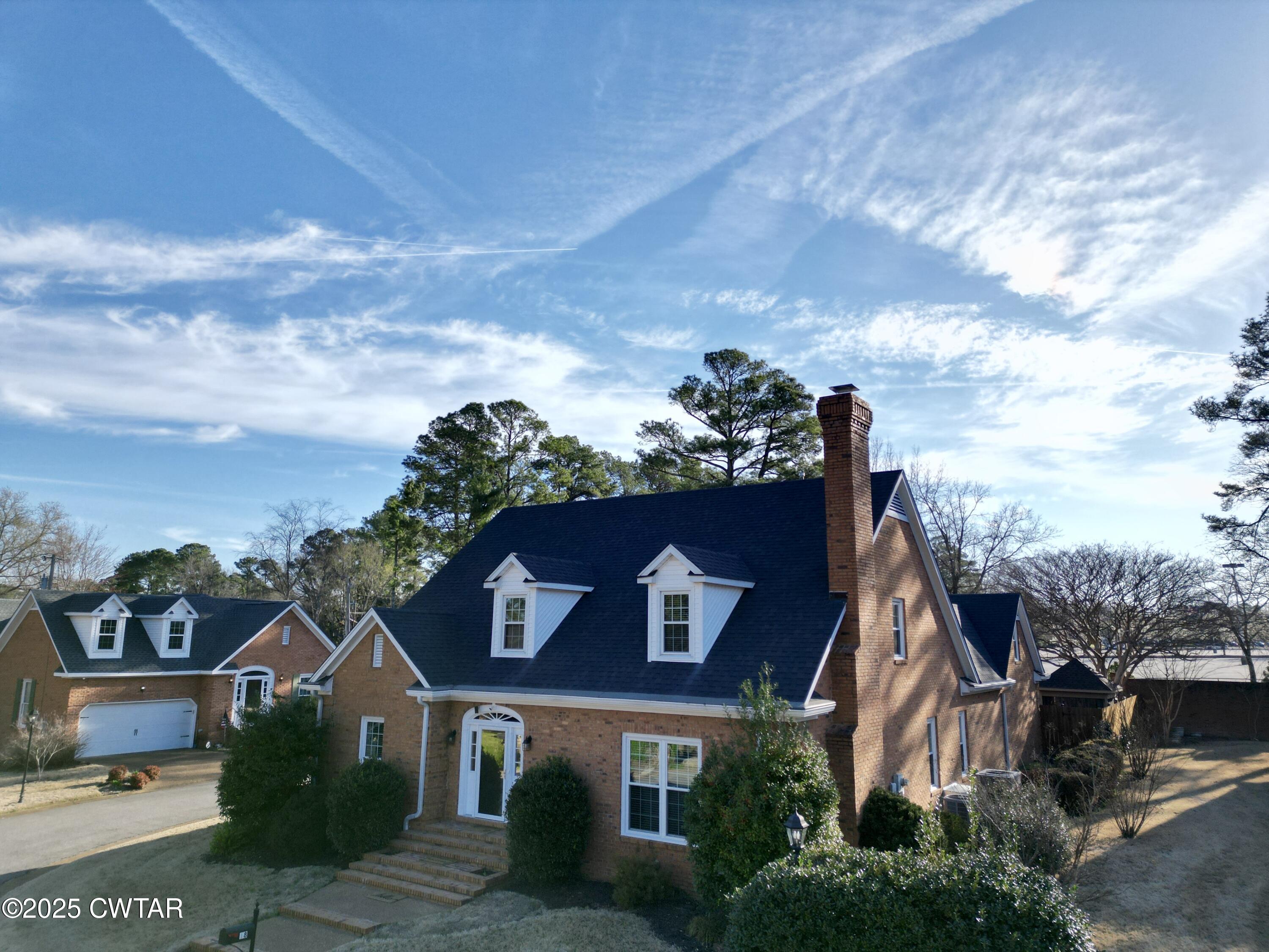 18 Beacon Hill Drive