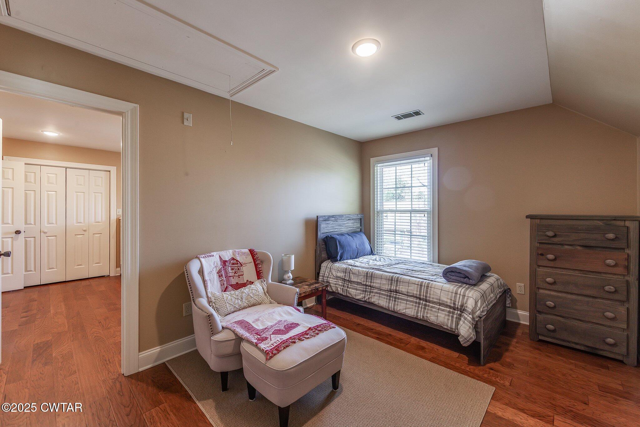 18 Beacon Hill Drive