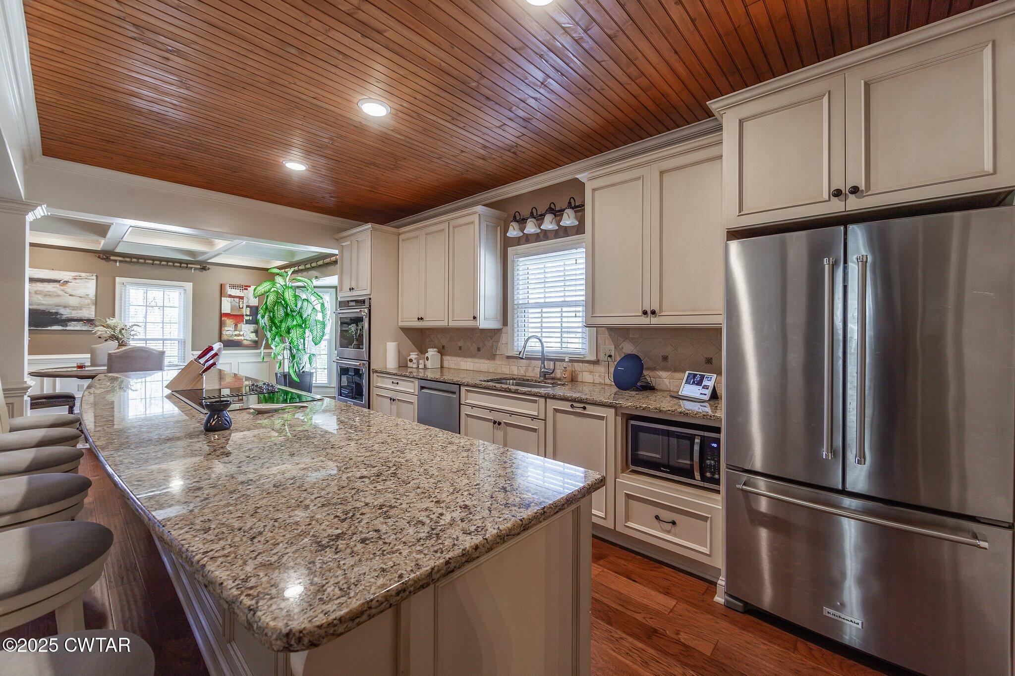 18 Beacon Hill Drive