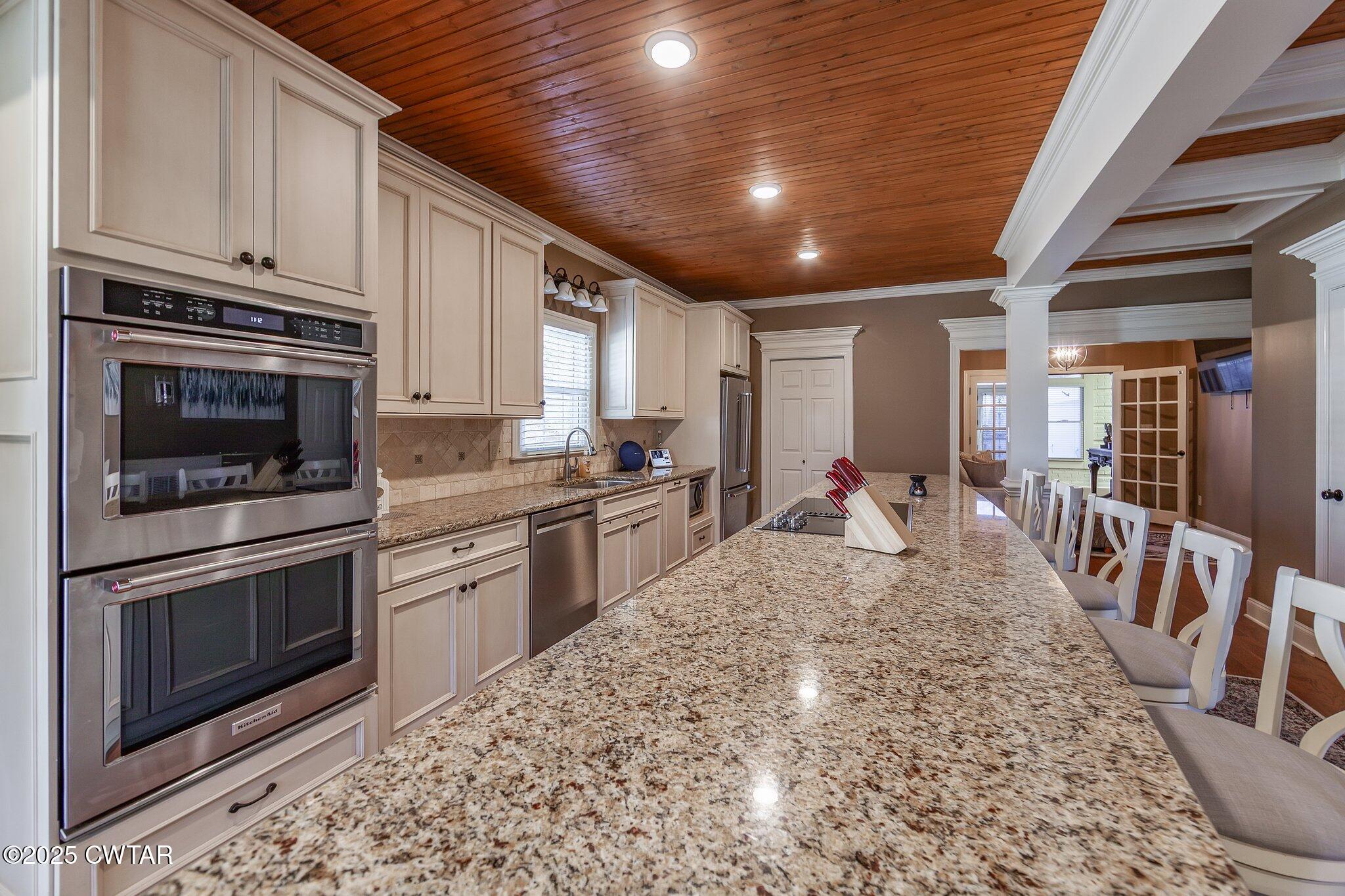 18 Beacon Hill Drive