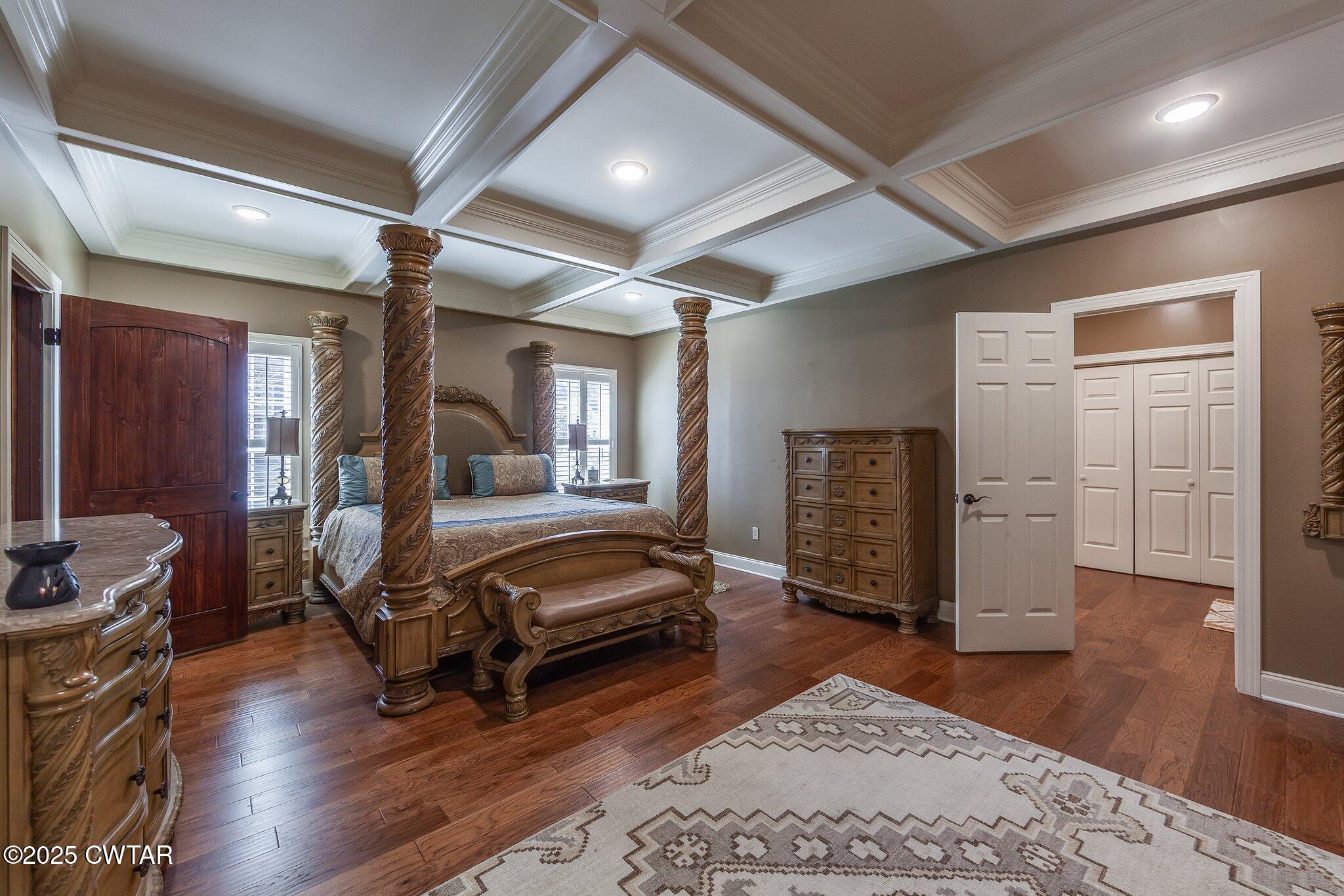 18 Beacon Hill Drive