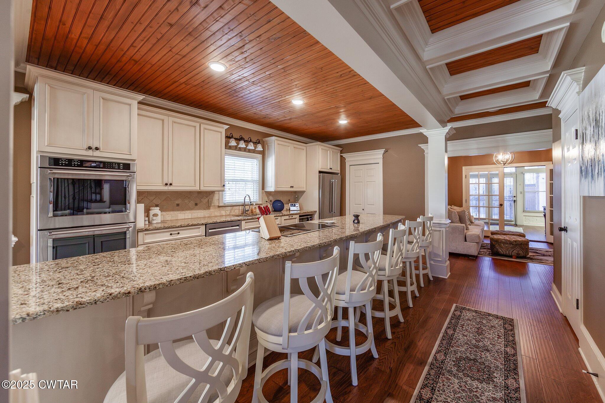 18 Beacon Hill Drive