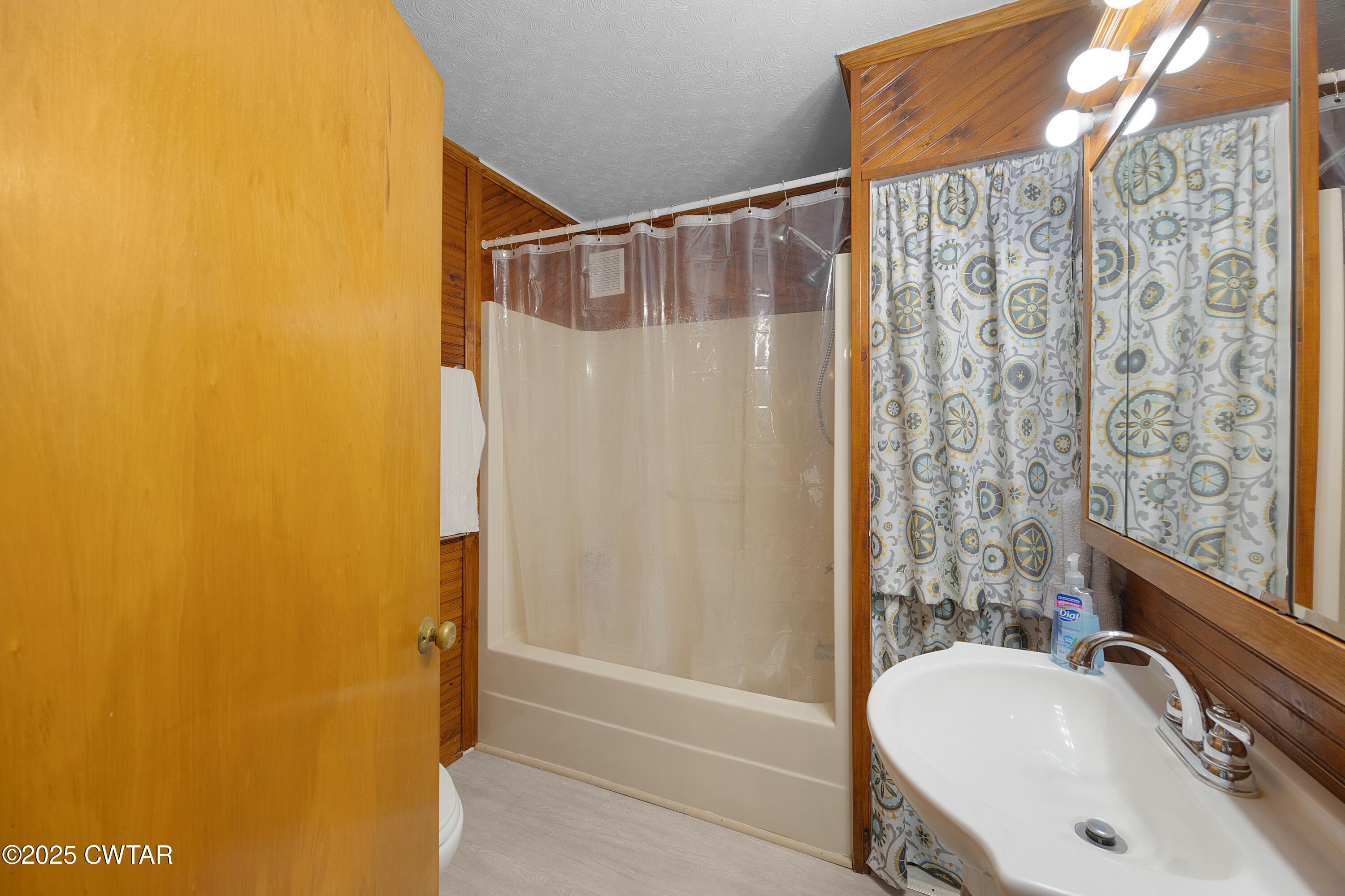 168 Cecil Lett Road