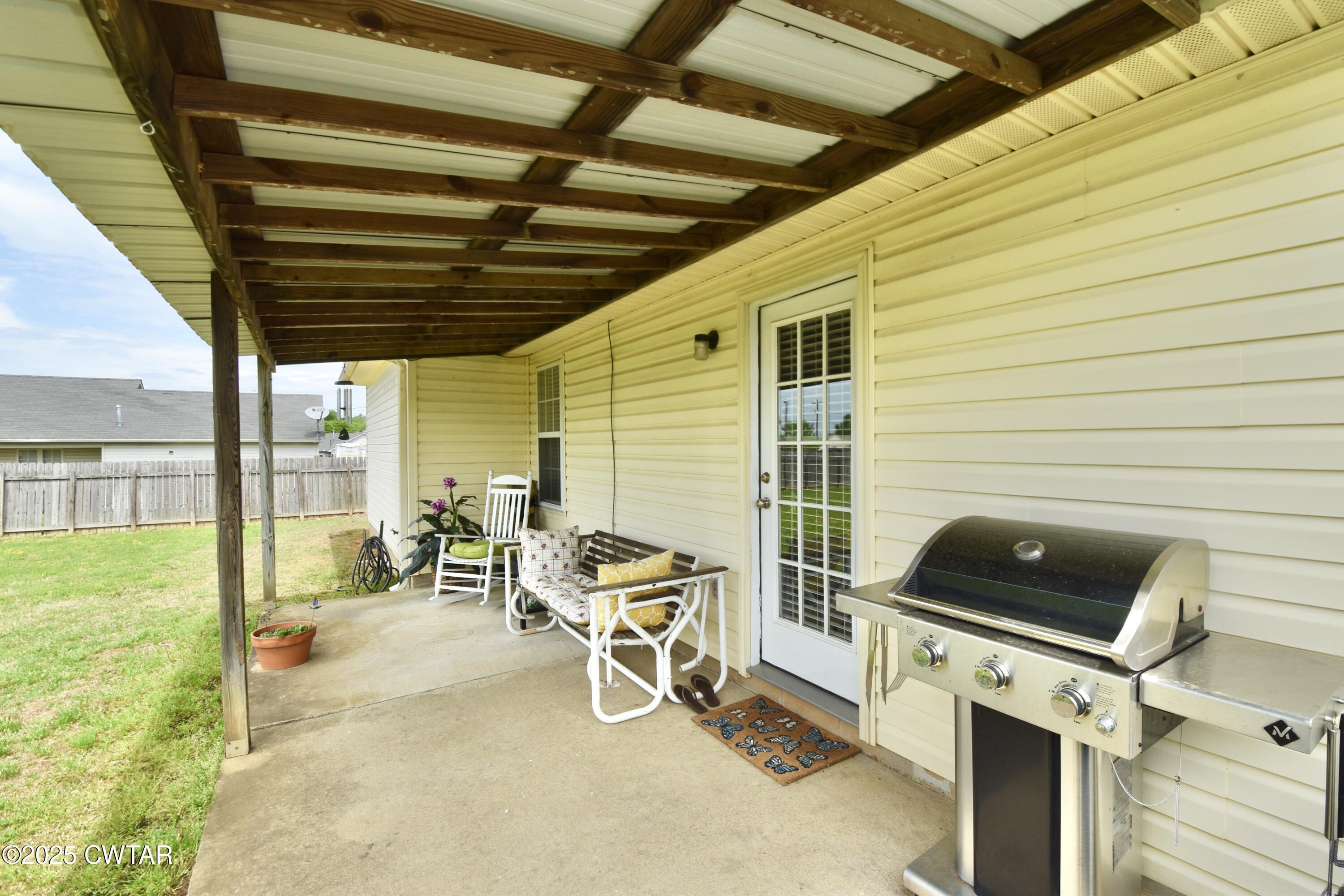 17 Crooked Creek Drive