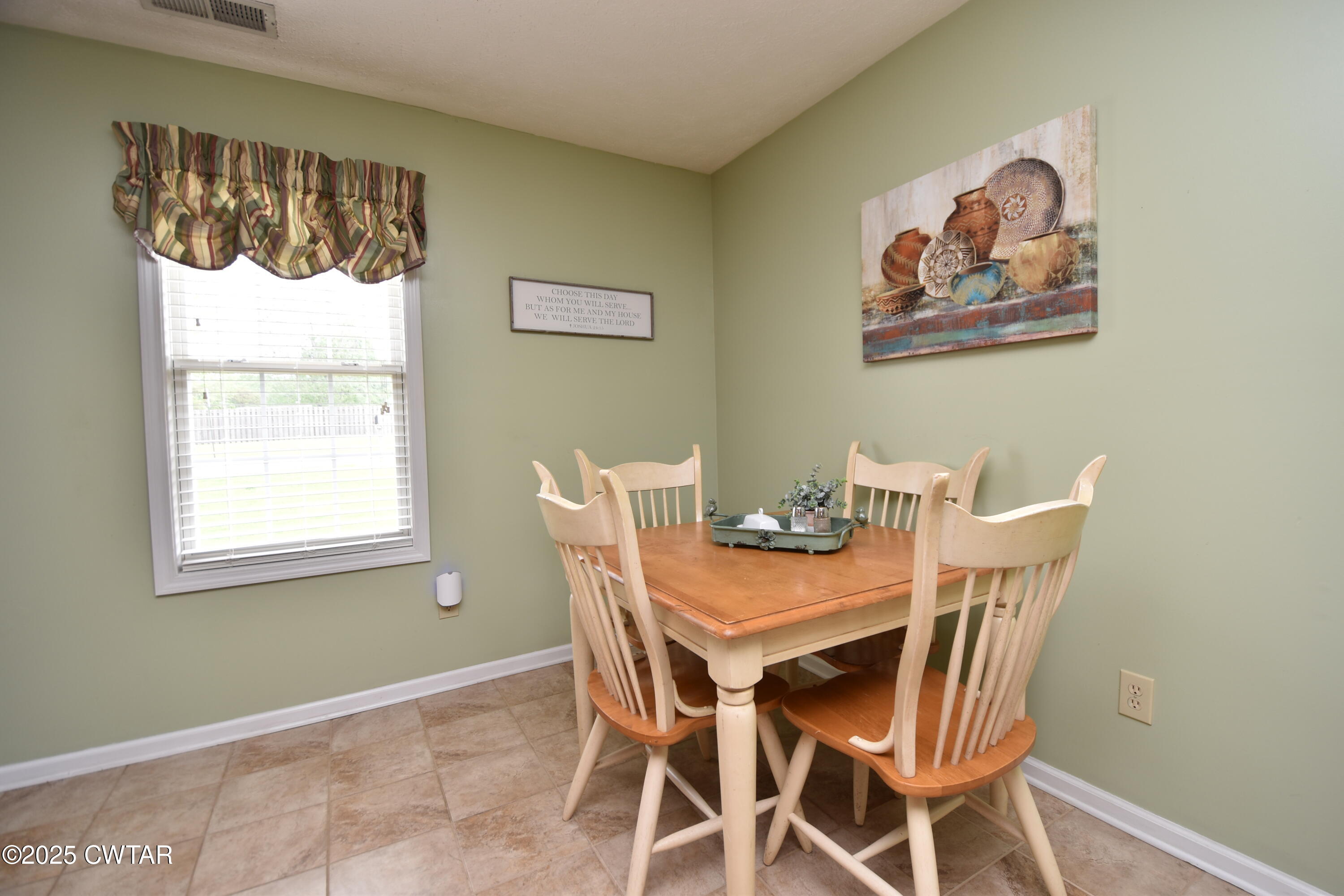 17 Crooked Creek Drive