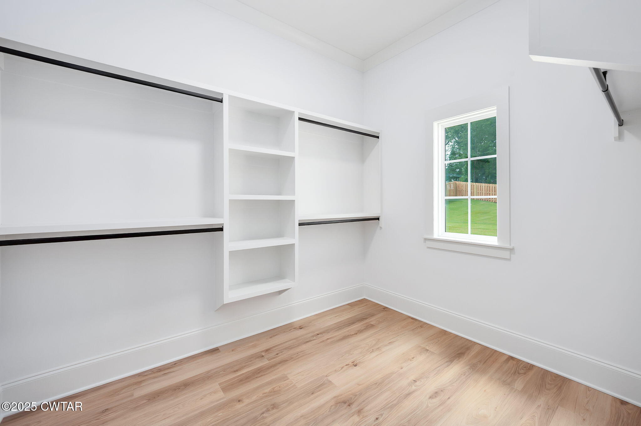 35 Larkhaven Lp