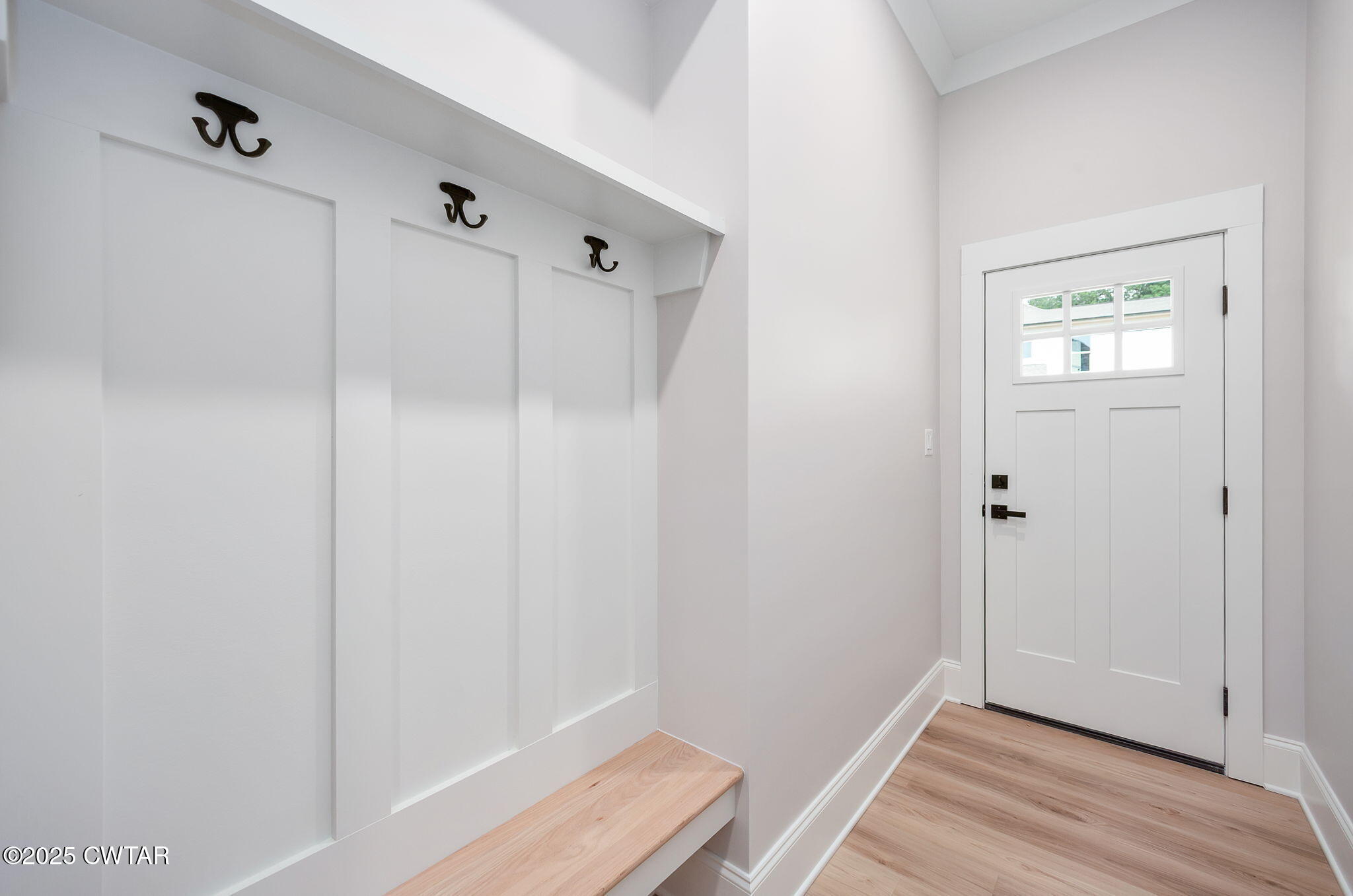 35 Larkhaven Lp