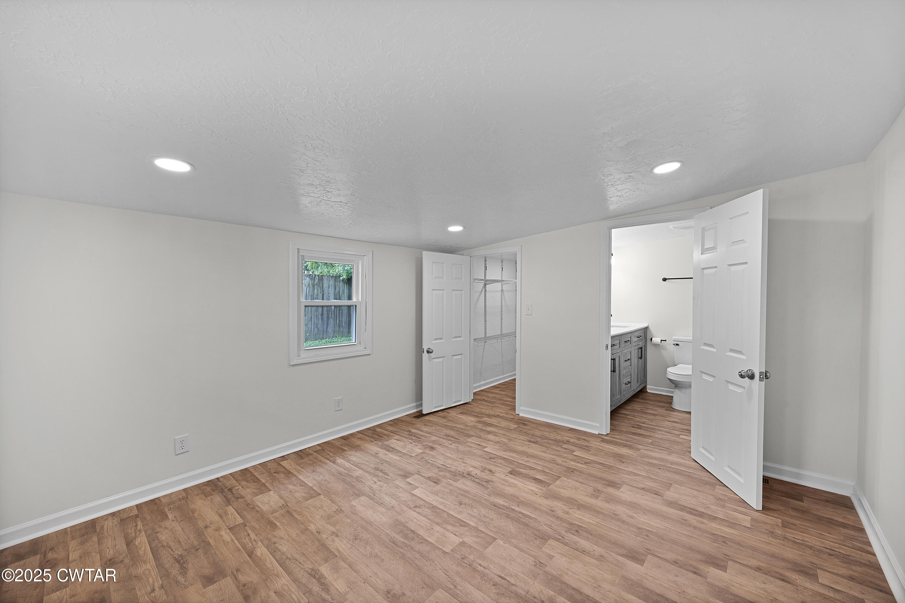 242 Market Street