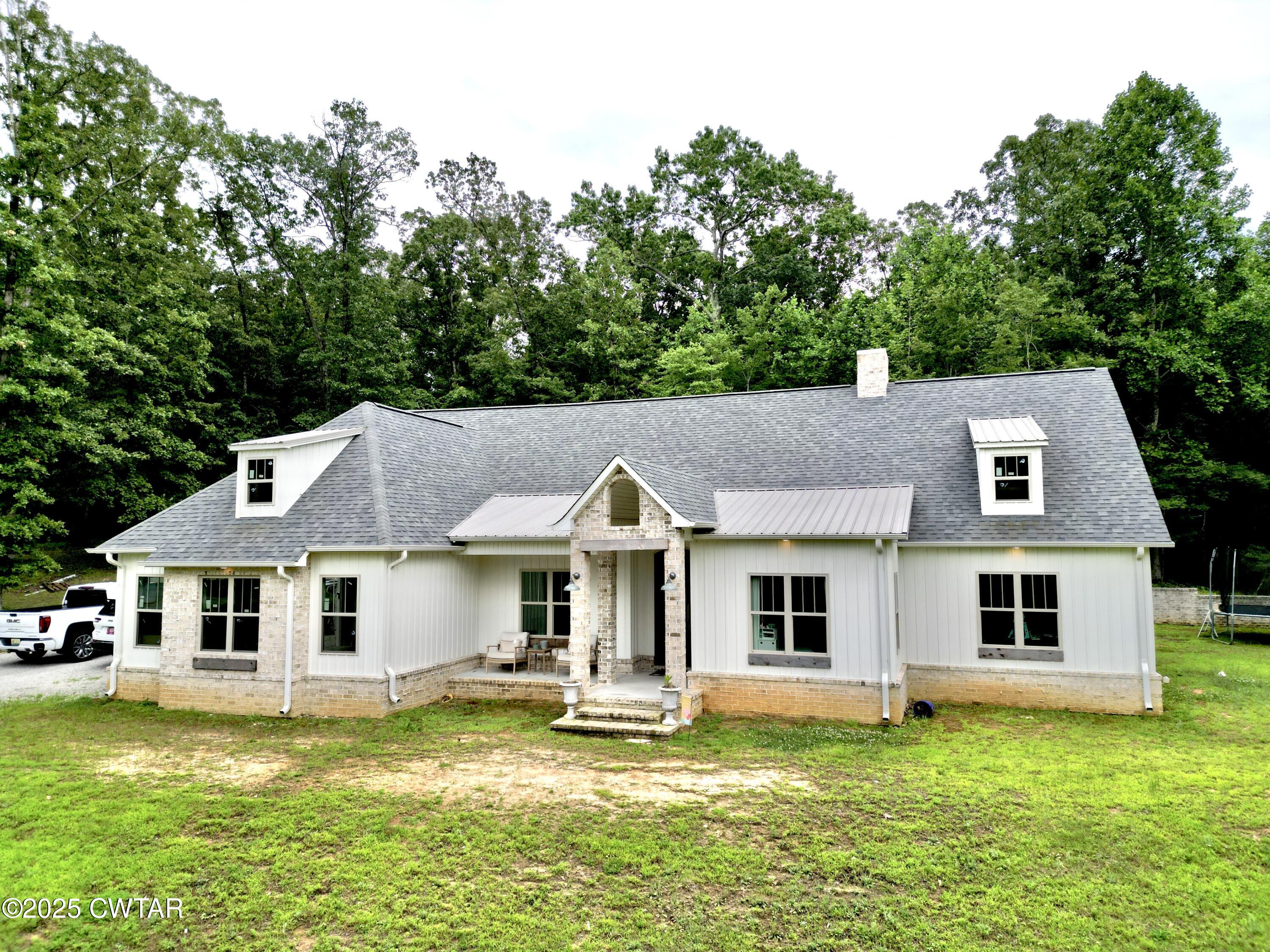 34 Acorn Drive