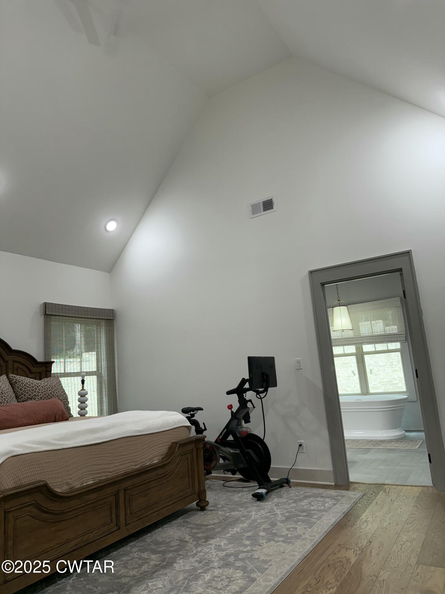 34 Acorn Drive