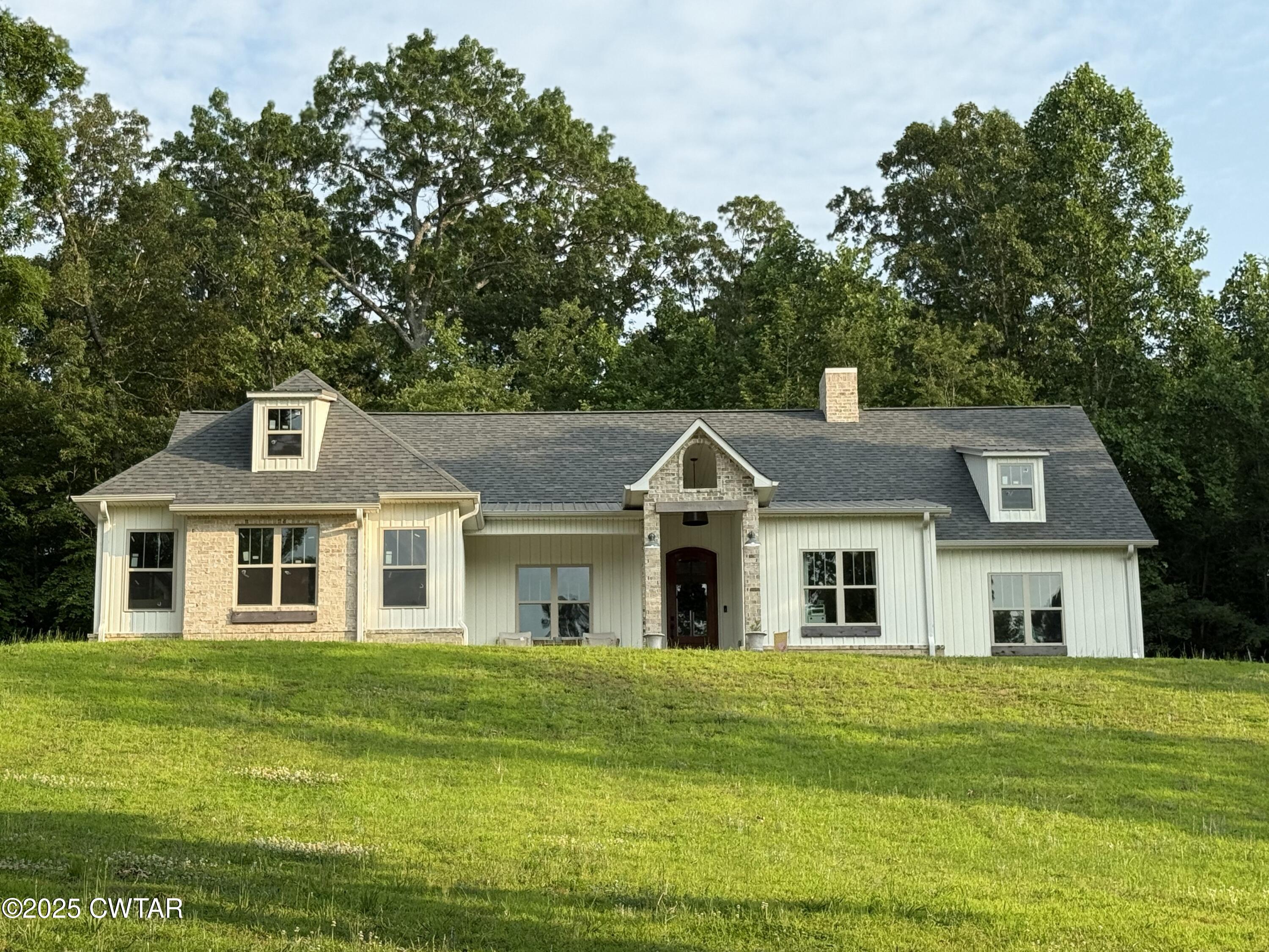 34 Acorn Drive