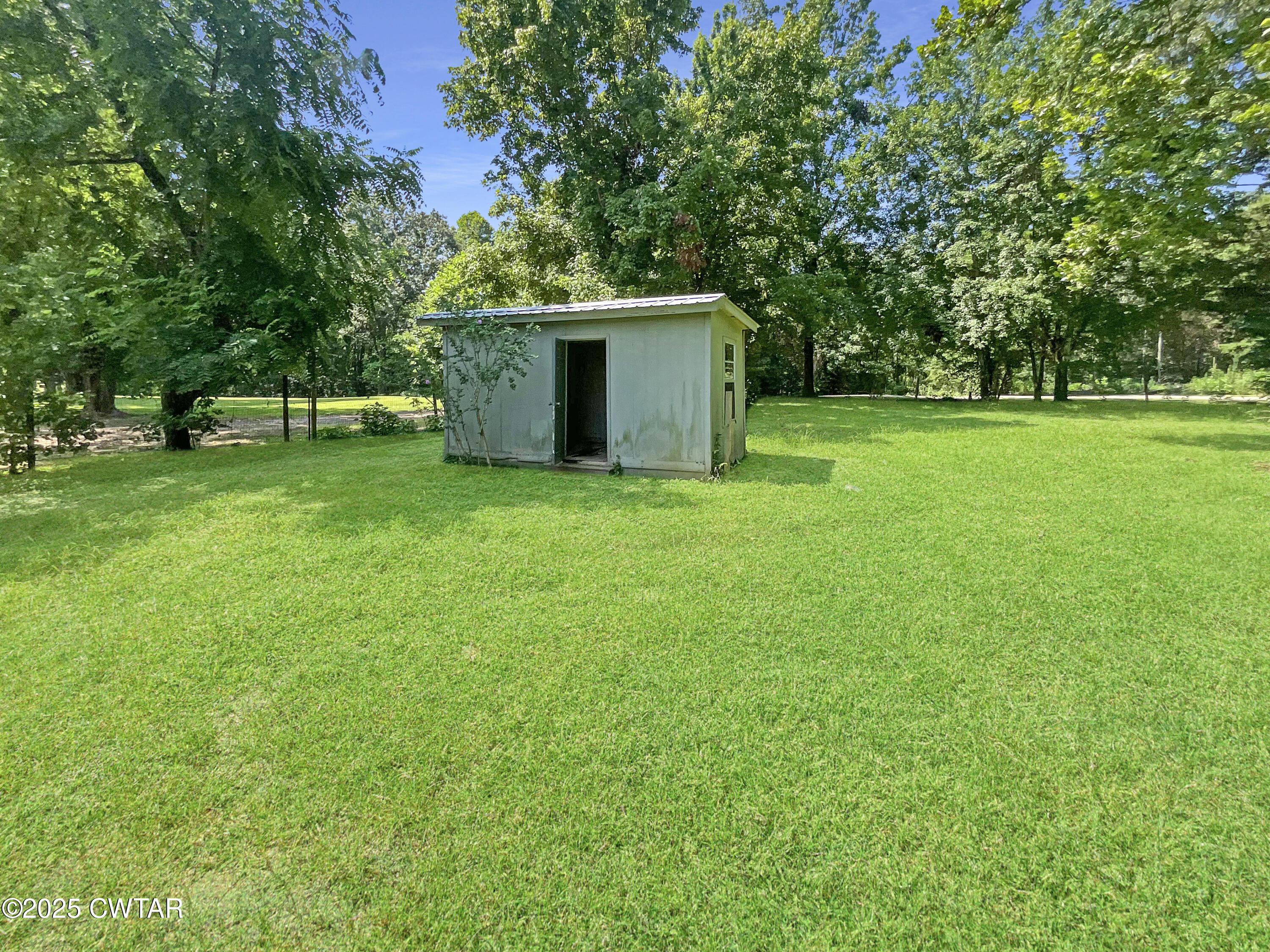 139 Highway 152