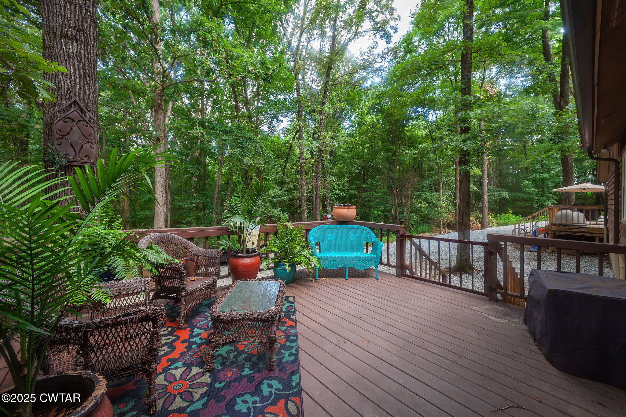 210 High Oaks Drive