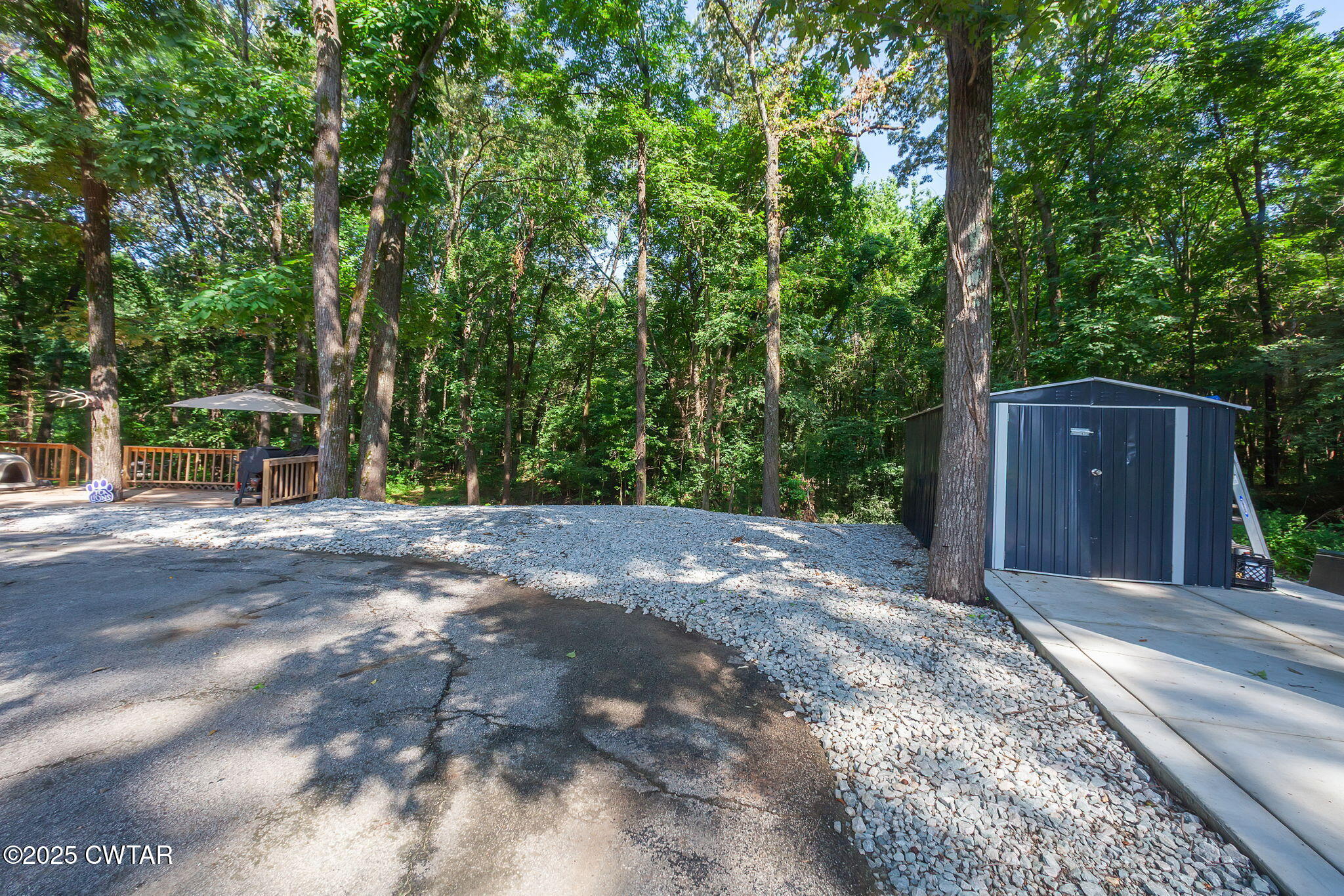 210 High Oaks Drive