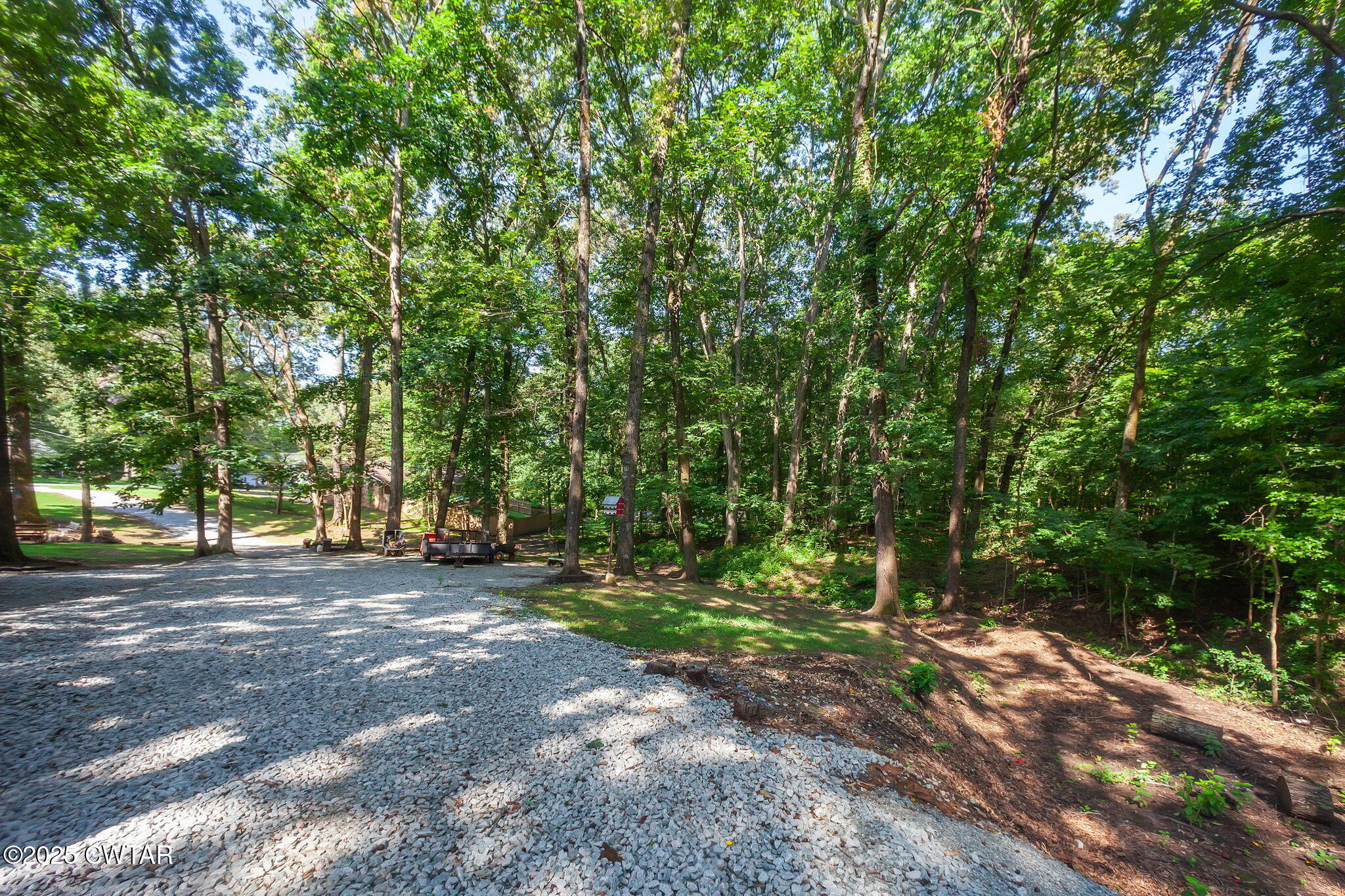 210 High Oaks Drive