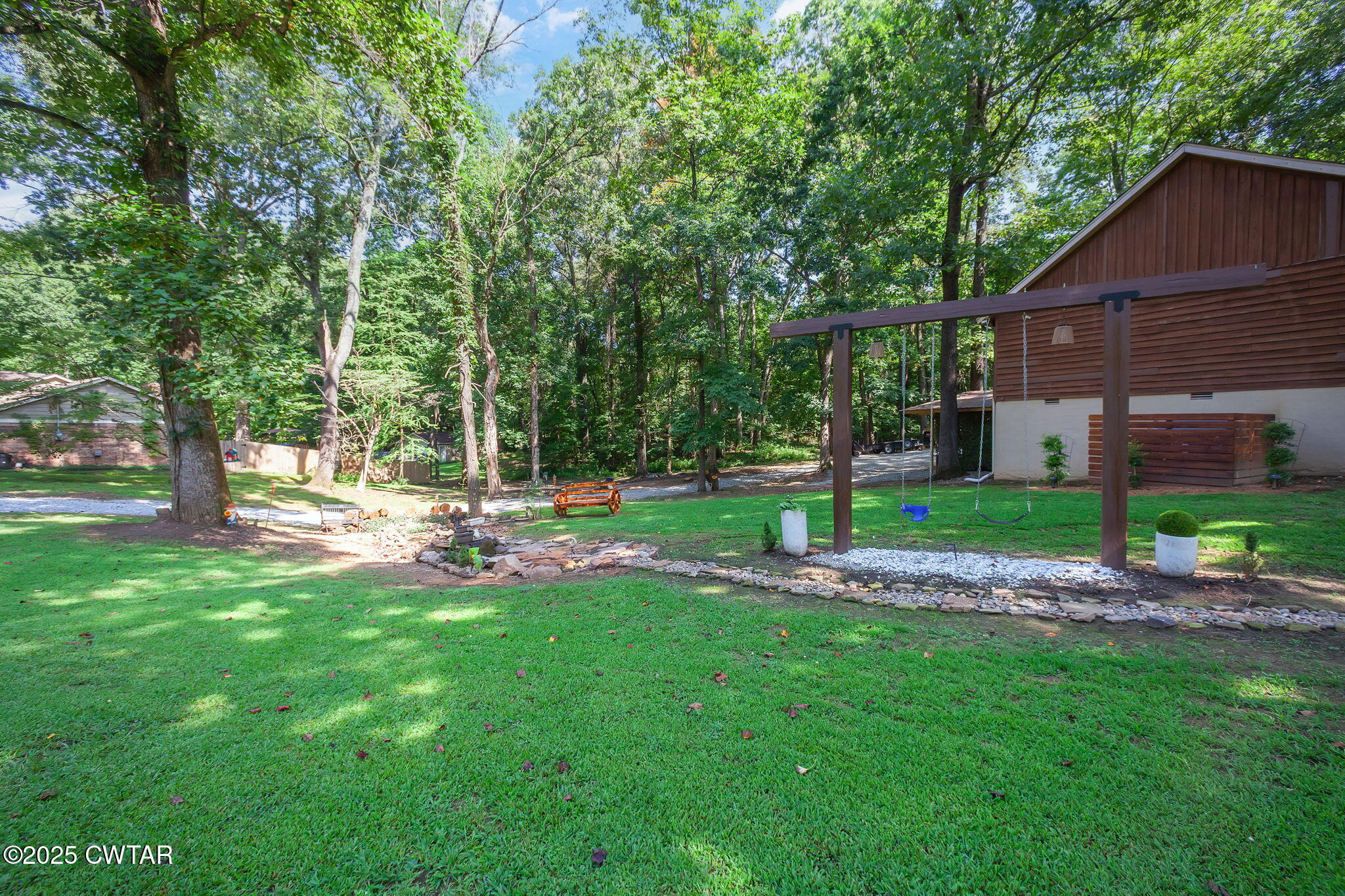 210 High Oaks Drive