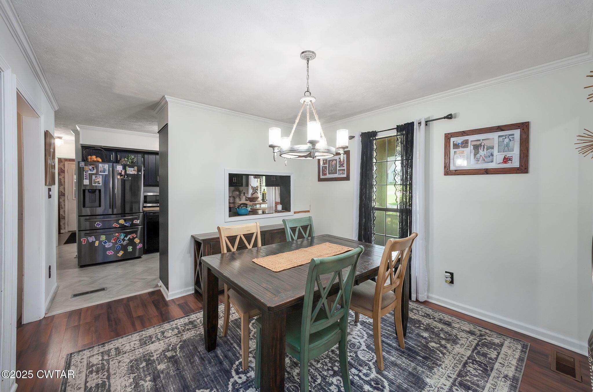 210 High Oaks Drive