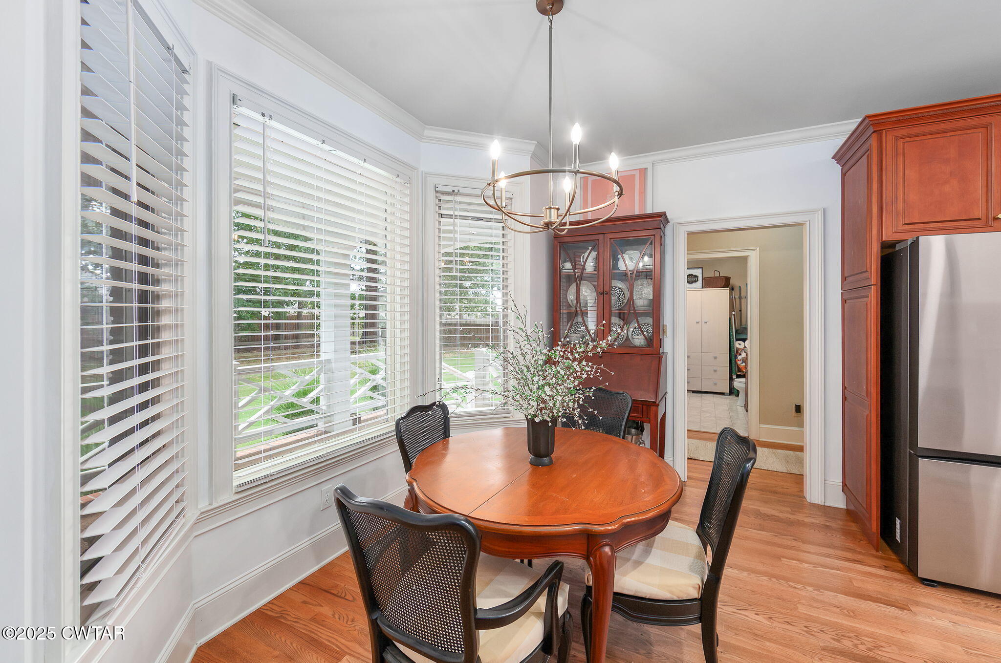 76 Southpointe Drive